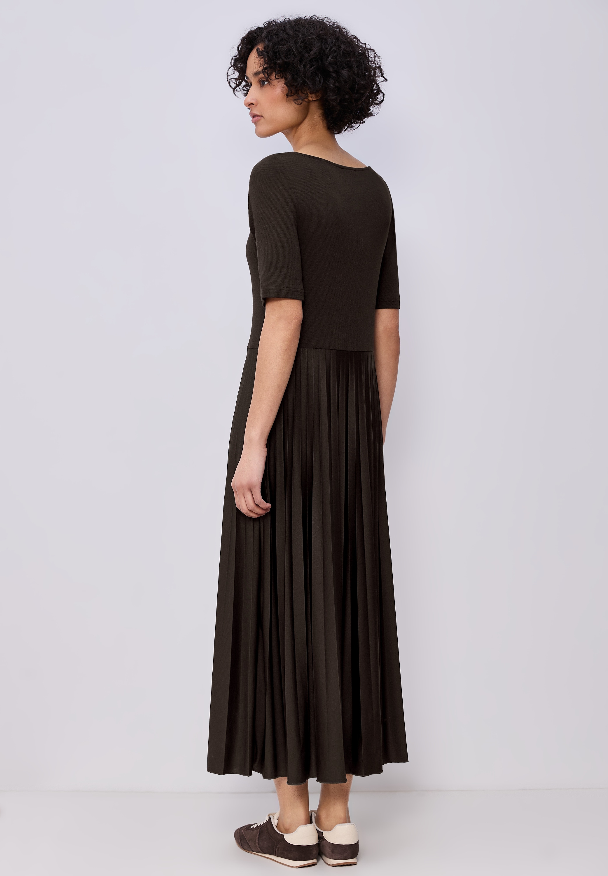 STREET ONE Midikleid Ohne Taschen mit plissiertem Rockteil