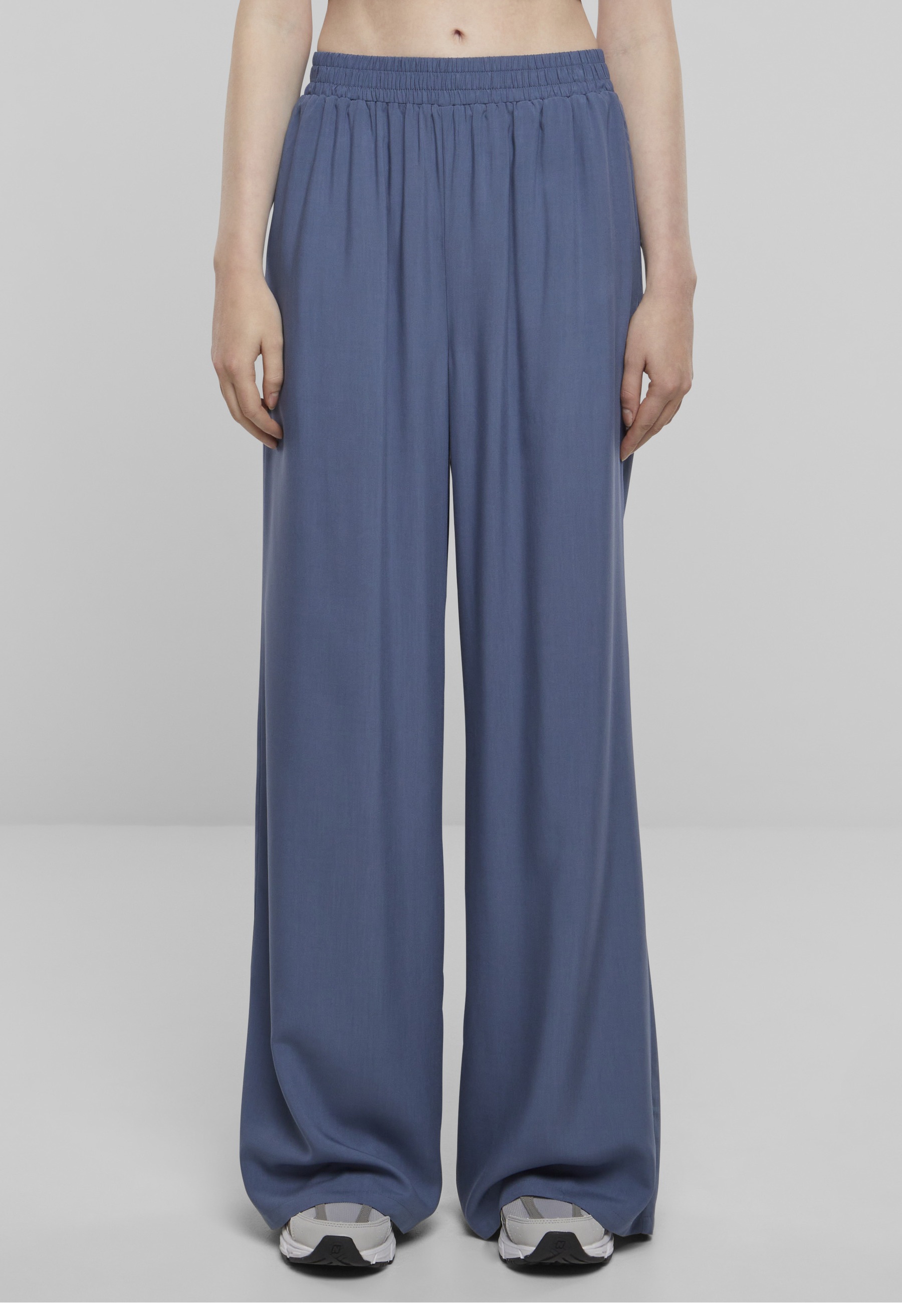 URBAN CLASSICS Stoffhose »Urban Classics Damen Ladies Wide Leg Viscose Pants«