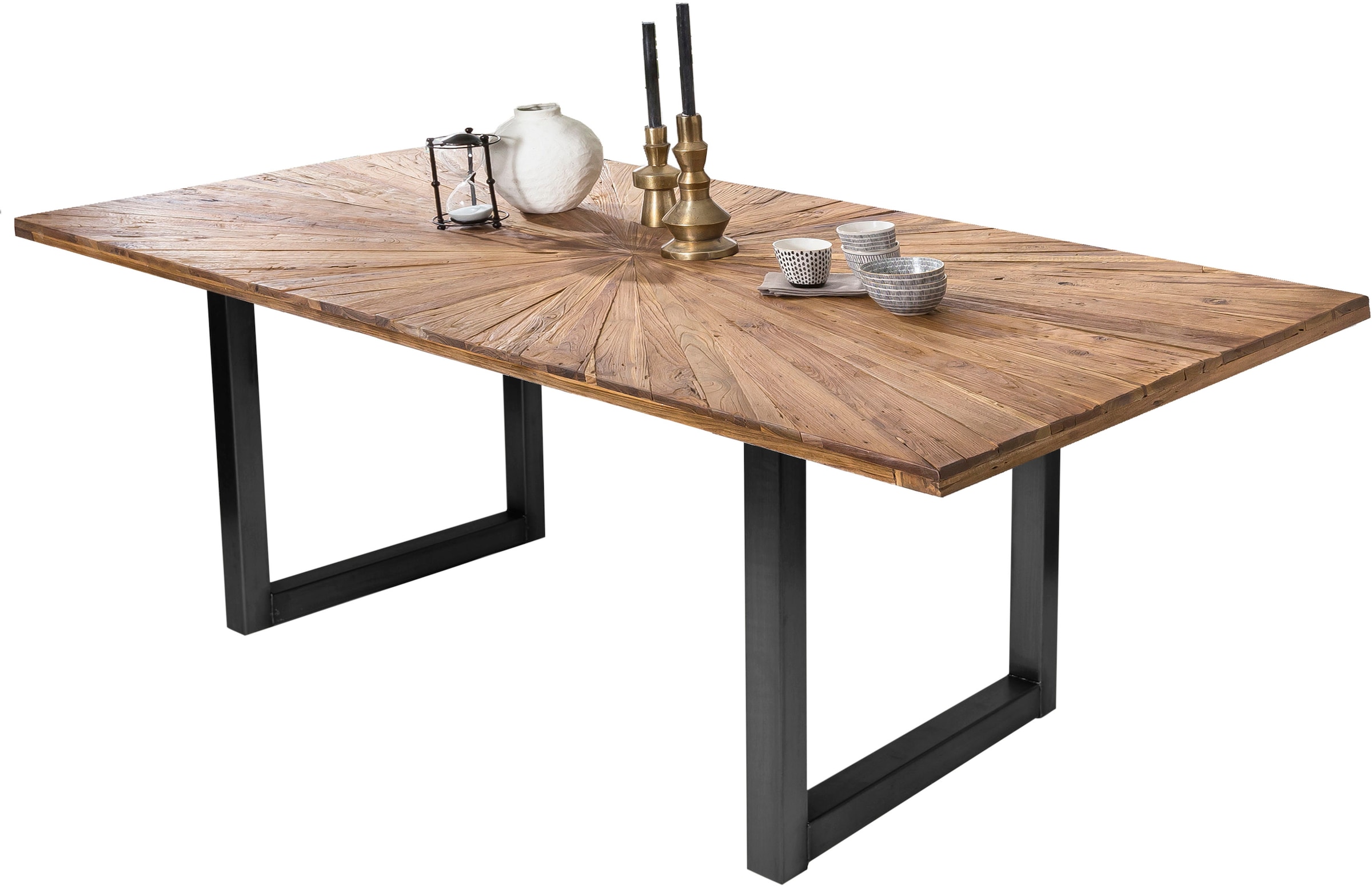 SIT Esstisch "Adana aus recyceltem Teak mit Sonnenmuster & Kufengestell" 50 mm starke Teakplatte mit Sonnenmuster & stabilem Kufengestell