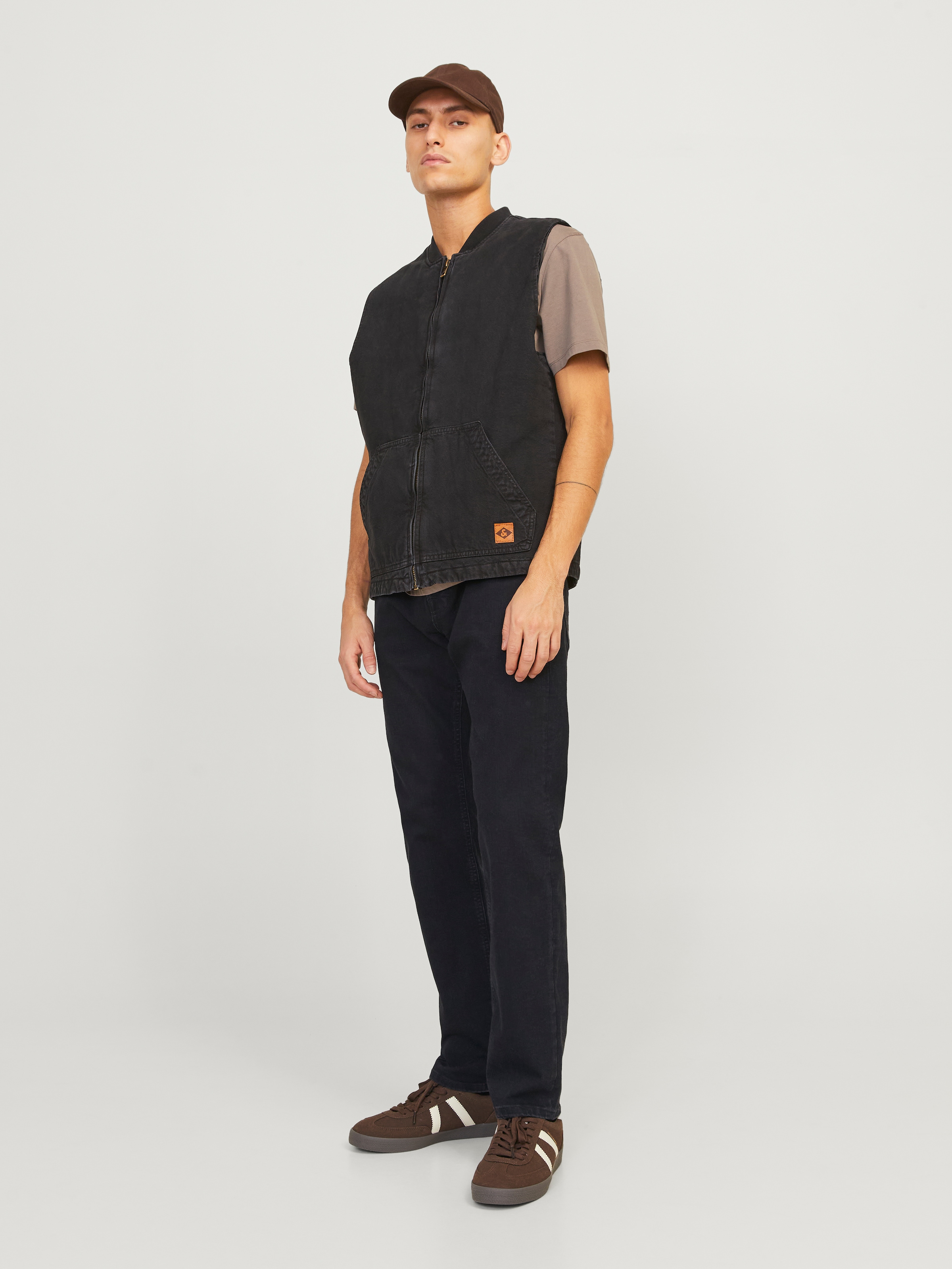 Jack & Jones Tapered-fit-Jeans »JJIMIKE JJORIGINAL SQ 223«, Stonewashed für einen Used-Look mit Faded-Effekten
