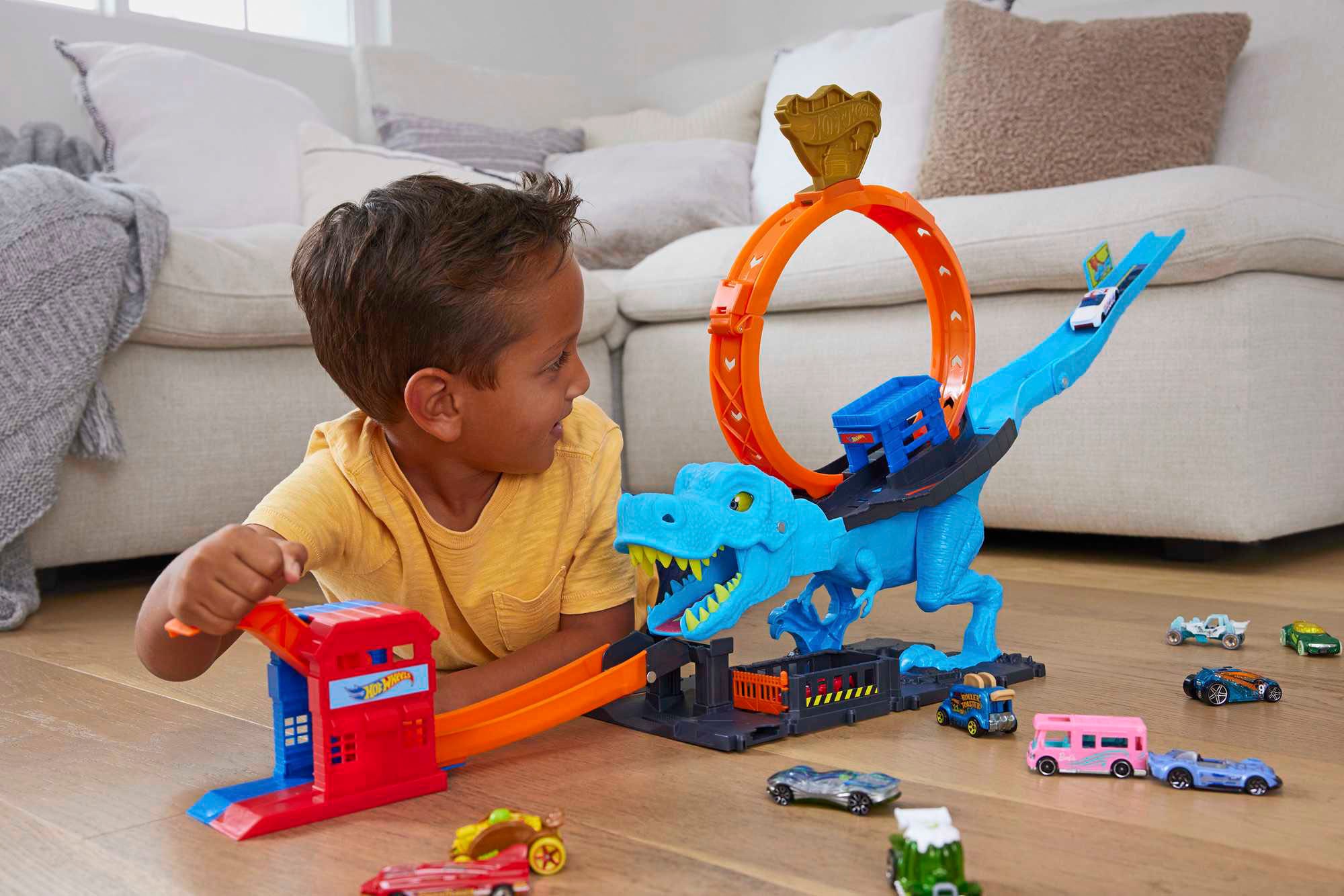 Hot Wheels Spiel-Parkgarage »City Trackset T-Rex Looping inkl. Auto«