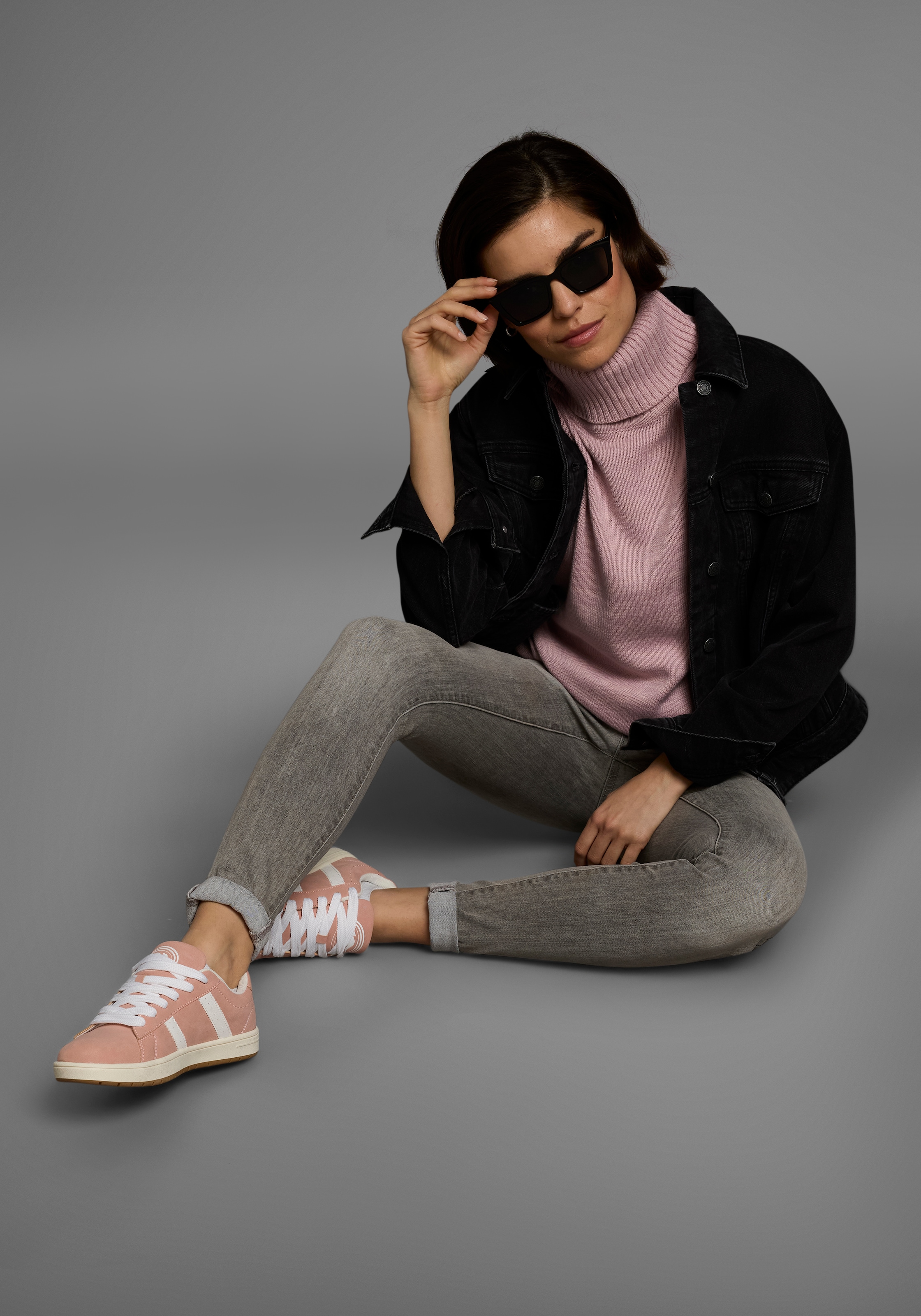 KangaROOS Rollkragenpullover, in klassischer Form