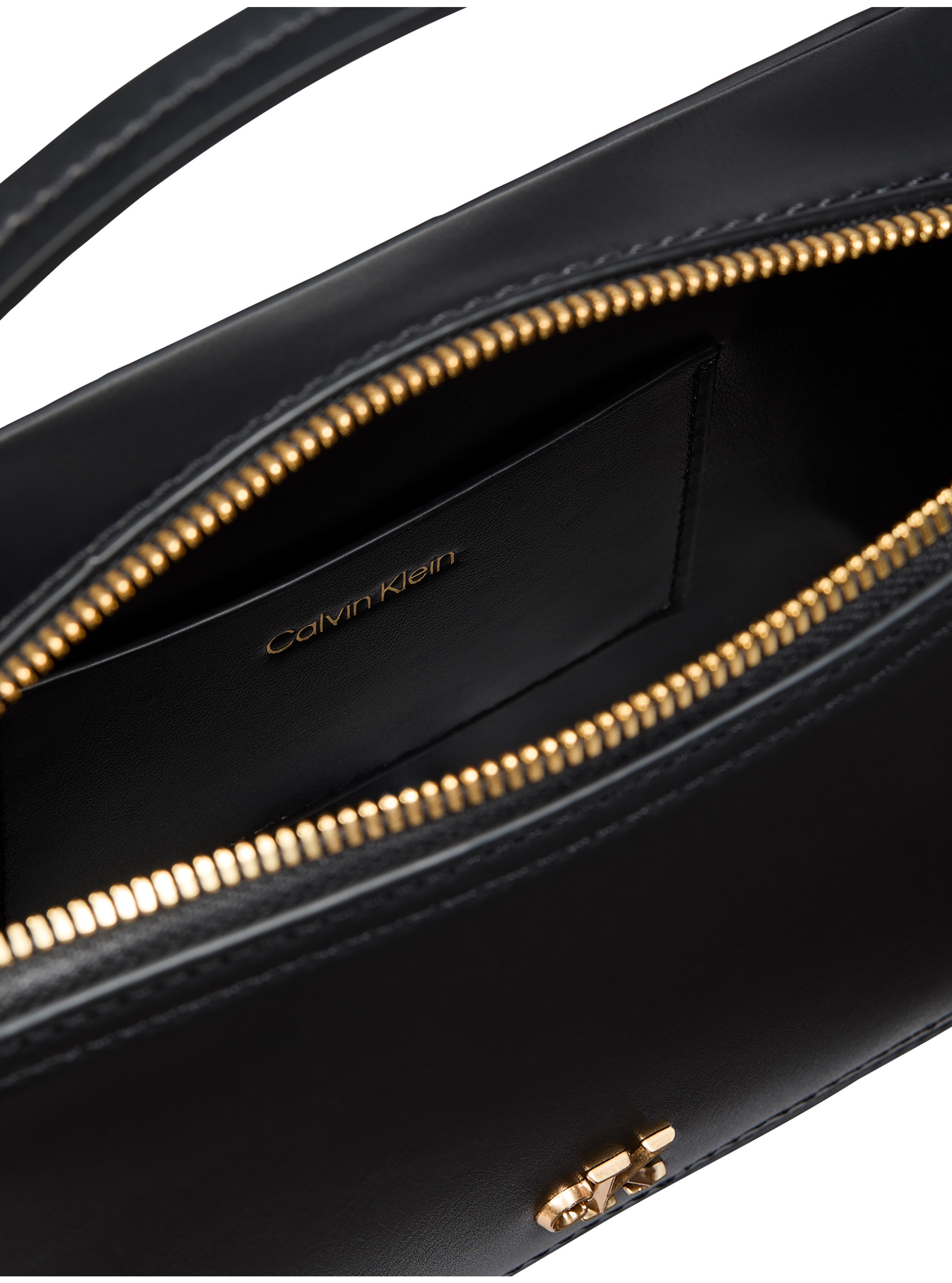 Calvin Klein Mini Bag »CK HARDWARE CAMERA BAG« Handtasche, Henkeltasche, Tragetasche mit CK-Logo