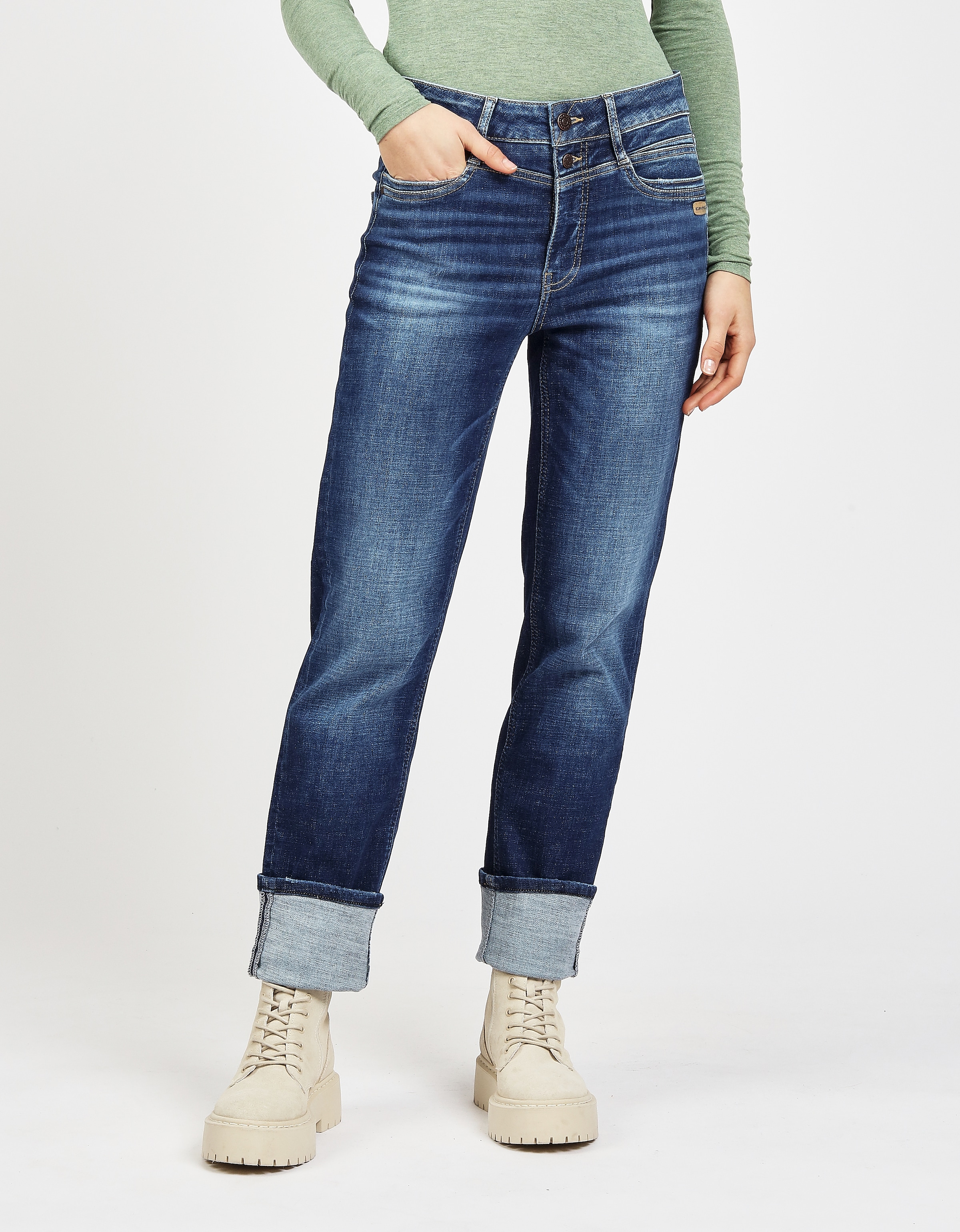 GANG Straight-Jeans "94STACY", mit zusätzlicher Passe vorn günstig online kaufen