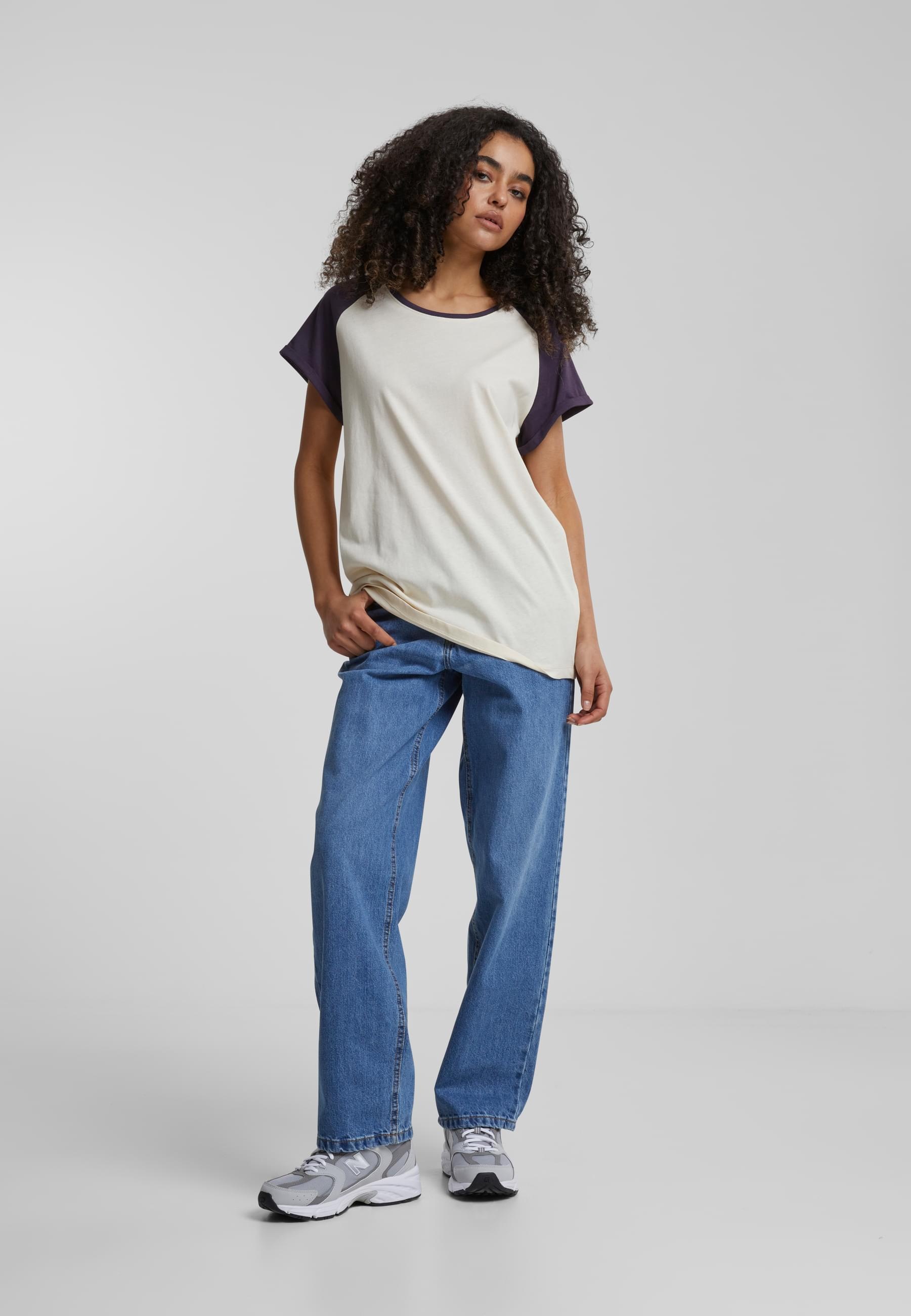 URBAN CLASSICS Kurzarmshirt »Urban Classics Damen Ladies Contrast Raglan Tee«, (1 tlg.)