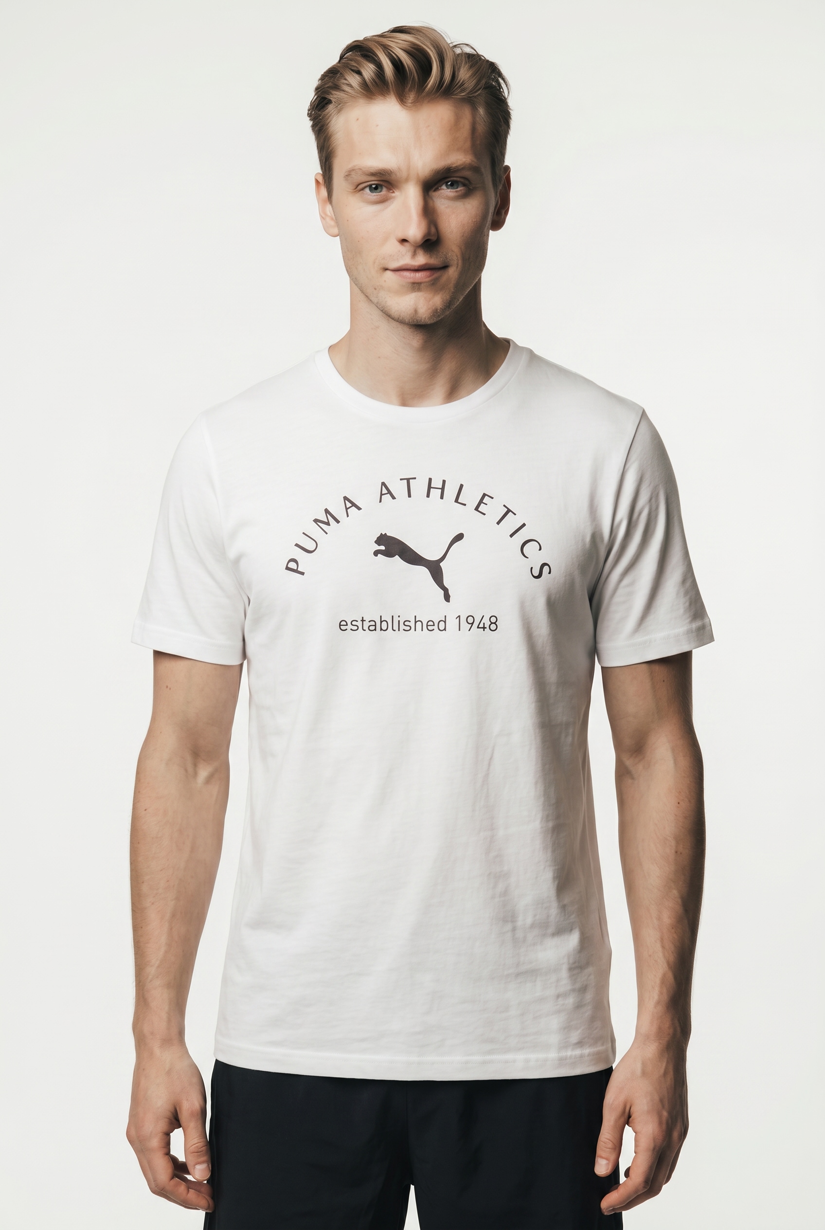PUMA T-Shirt »CLASS GRAPHIC TEE« Regular Fit Passform, Kurzarmdesign, Rundhalsausschnitt