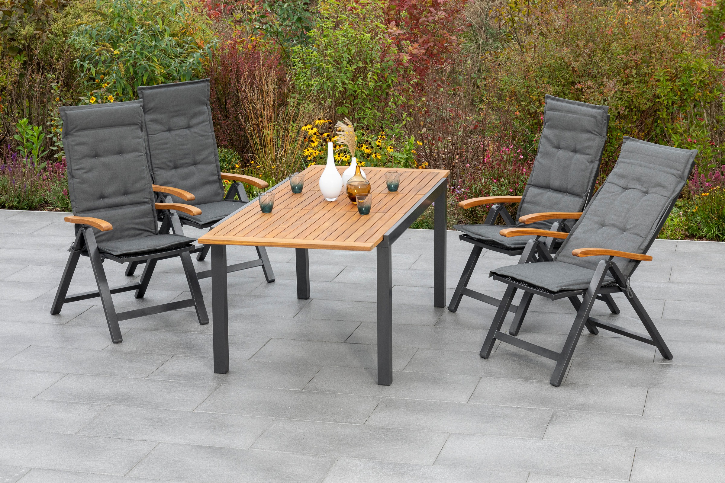 MERXX Garten-Essgruppe »Tilos« 5 Stk. tlg. 4 Klappsessel mit ausziehbarem Tisch