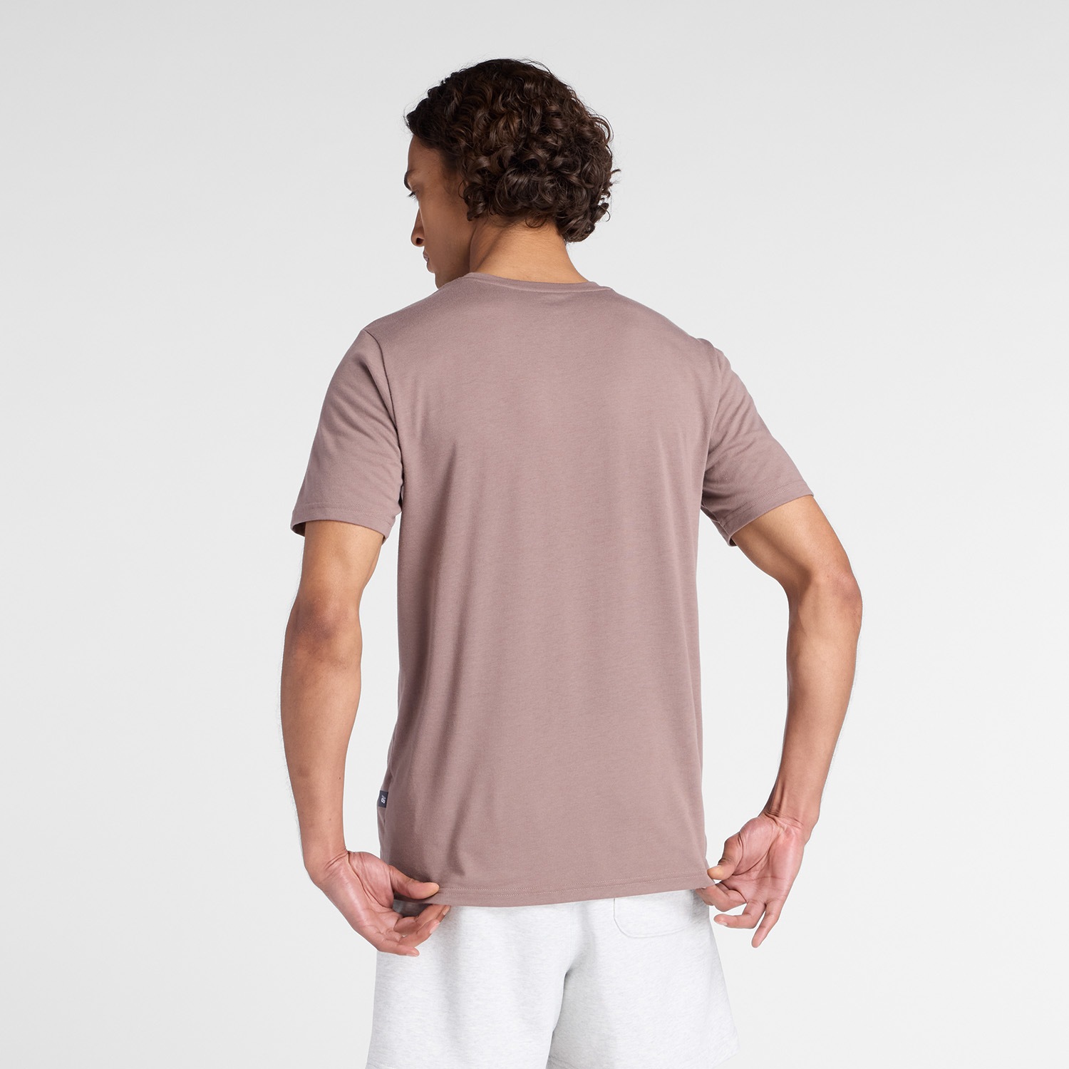 Thumbnail - New Balance Trainingsshirt "Heathertech Graphic T-Shirt 1 EARTHHADOW"