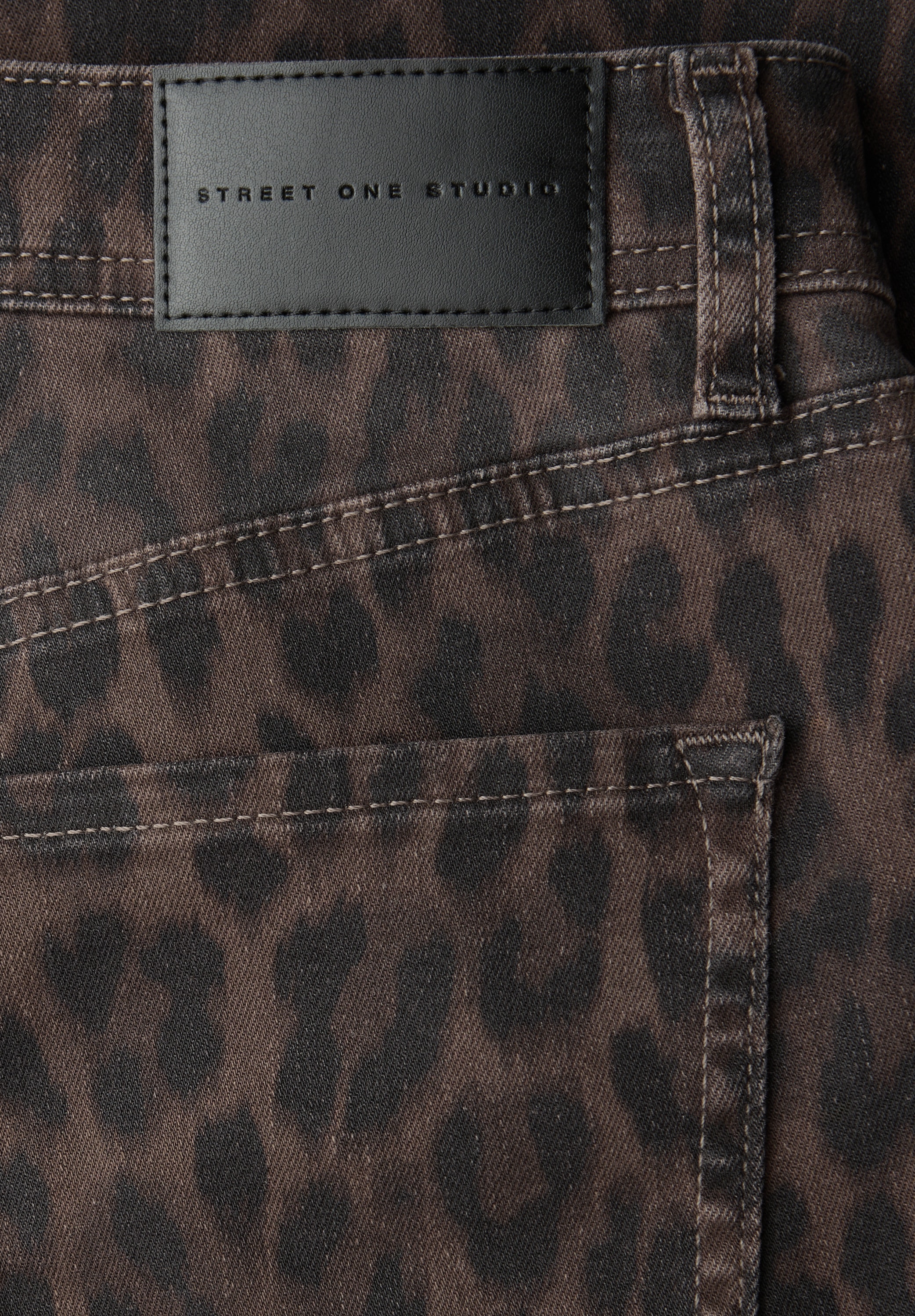 STREET ONE STUDIO Weite Jeans aus Baumwolle mit Stretchanteil