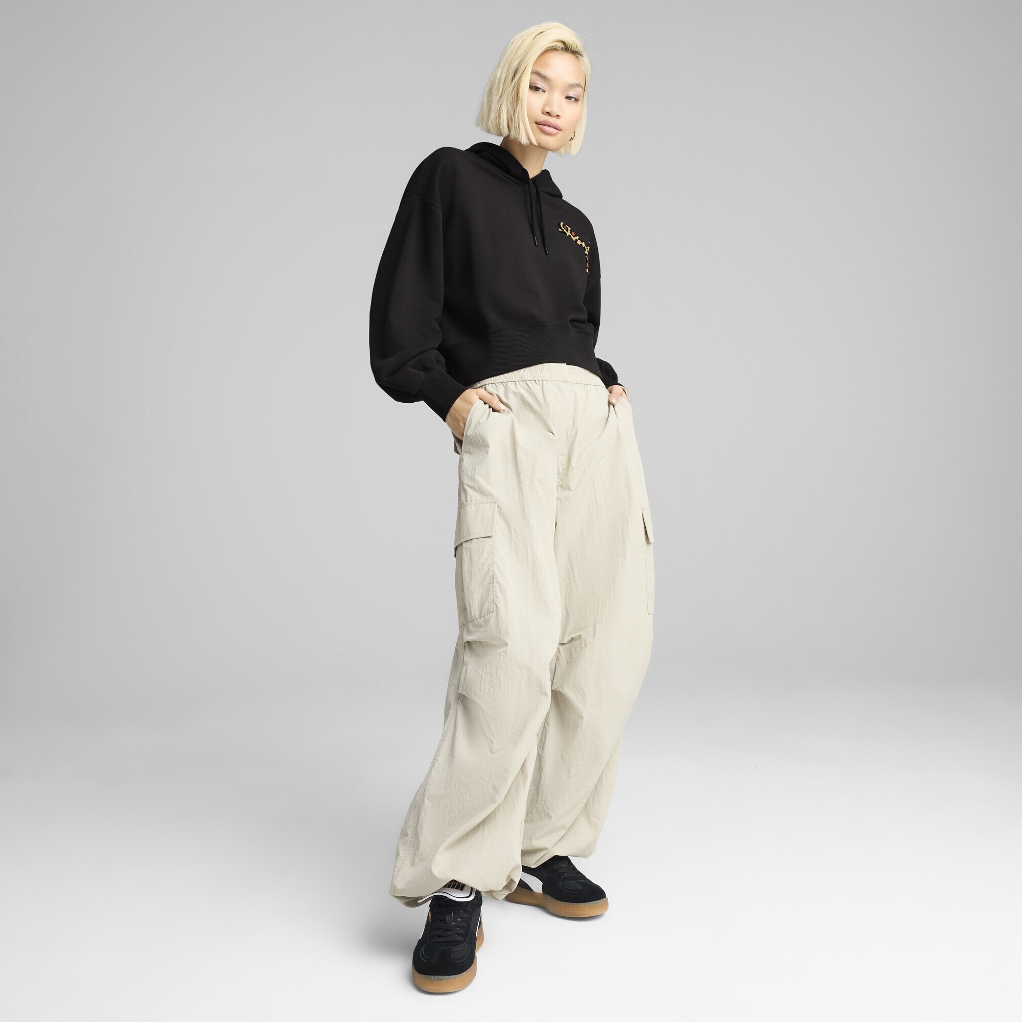 PUMA Hoodie »LEO LUXE Relaxed Cropped Hoodie Damen«