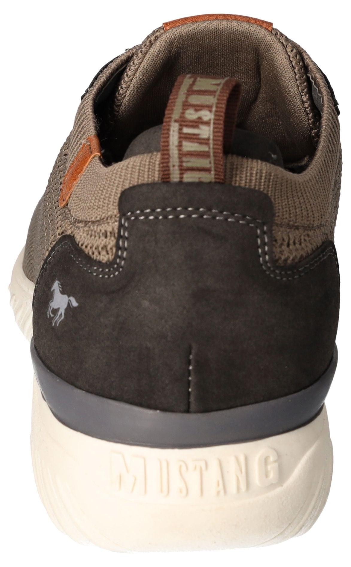 Mustang Shoes Slip-On Sneaker, Slipper, Freizeitschuh mit heller Laufsohle