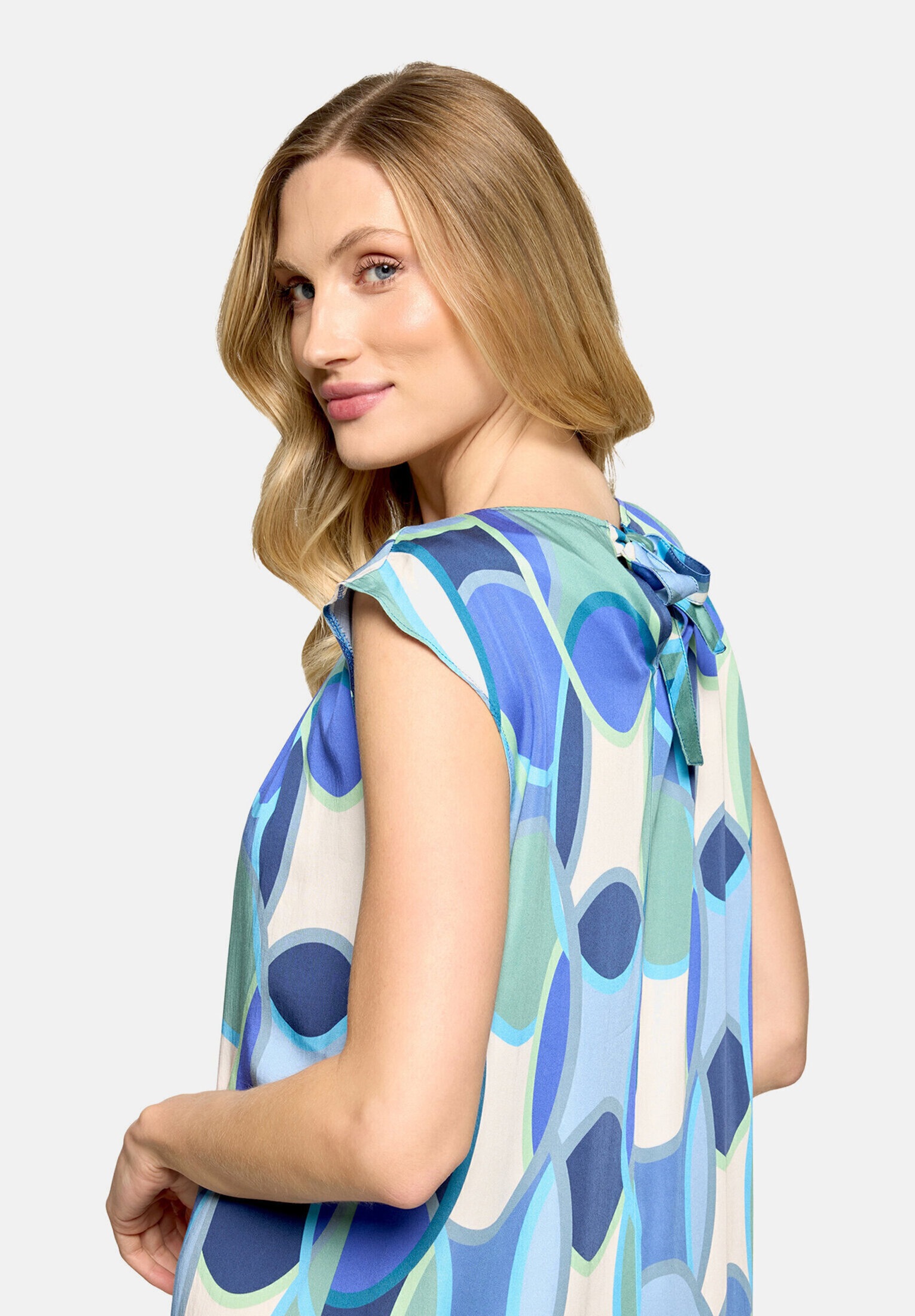 Betty Barclay Sommerkleid »Damen mit Rundhalsausschnitt« Ohne Tasche