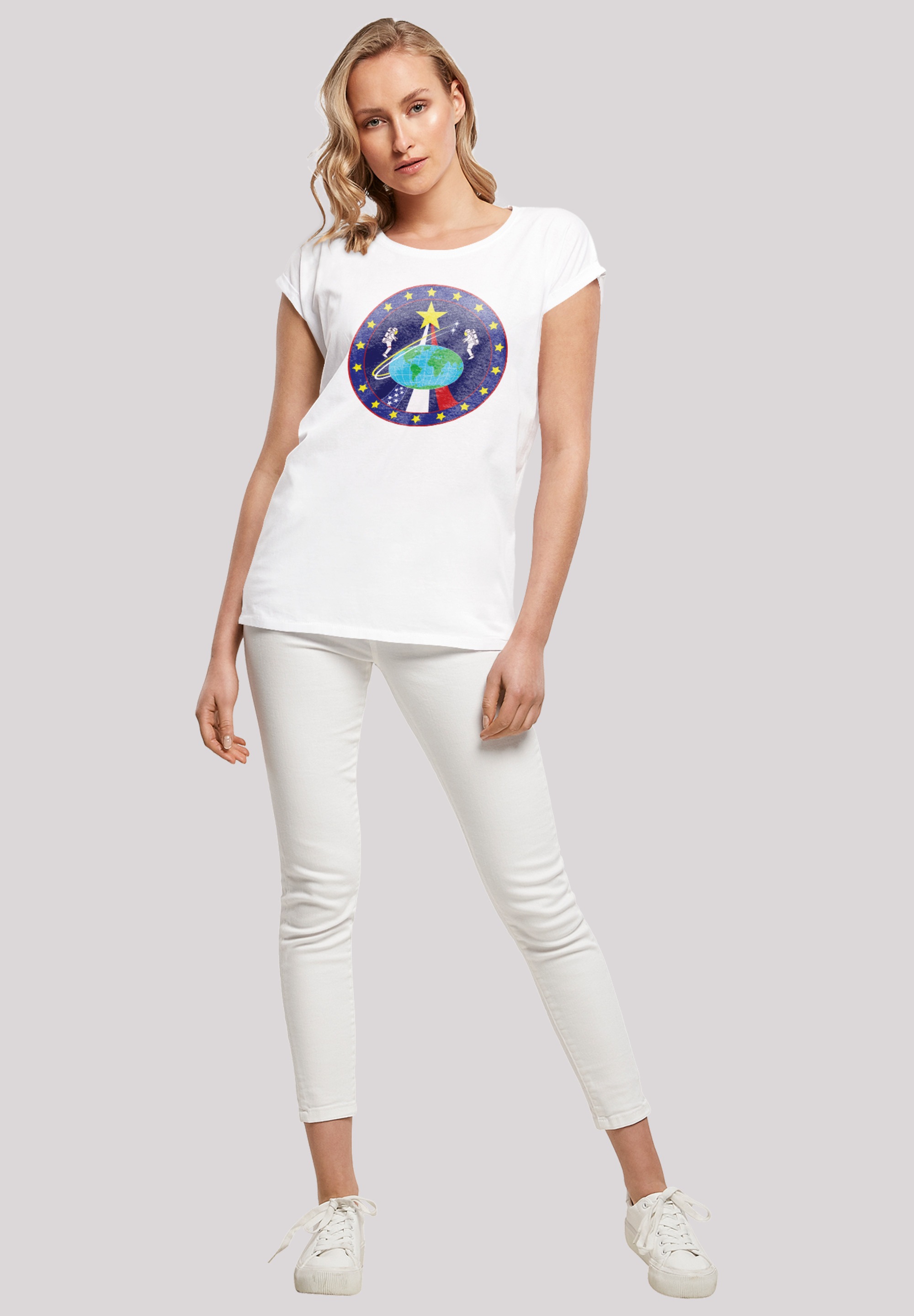 F4NT4STIC T-Shirt »NASA Classic Globe Astronauts«, Print