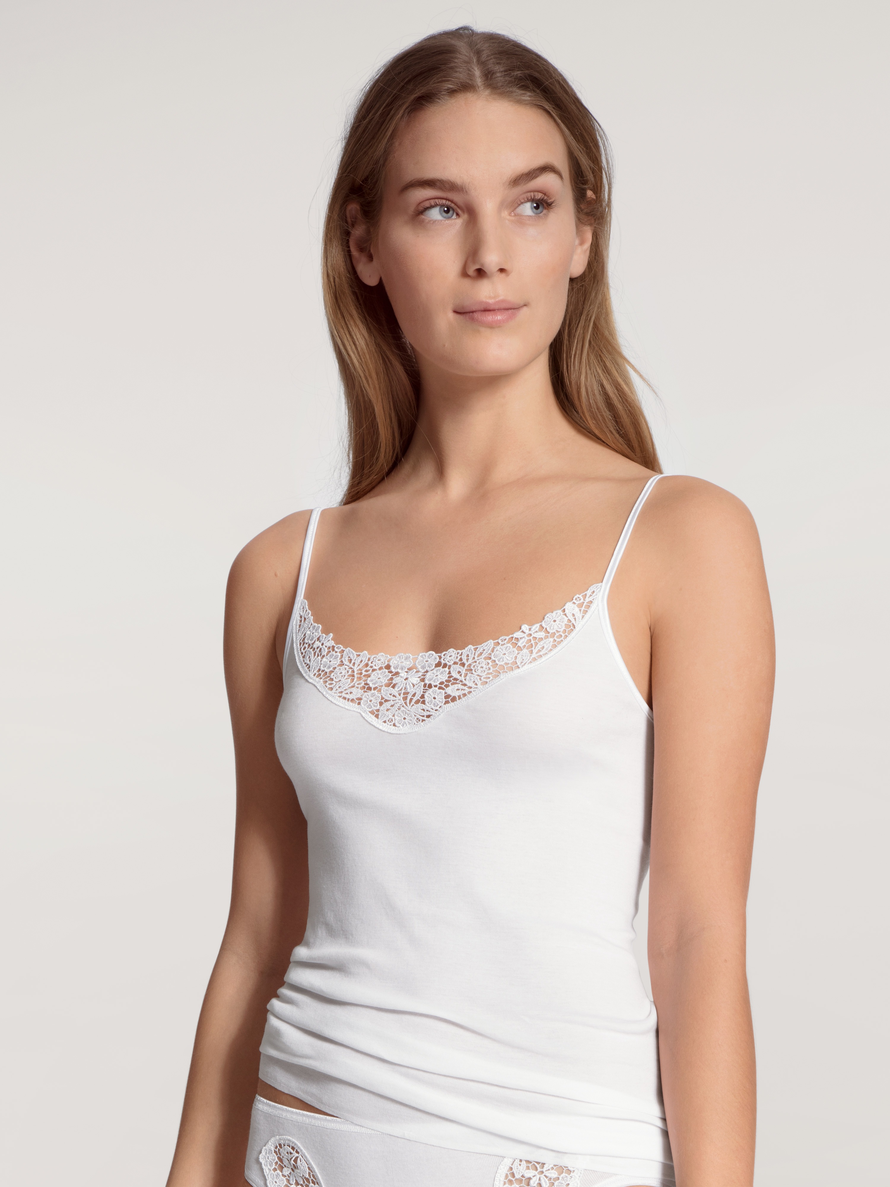 Thumbnail - CALIDA Spaghettitop "Feminin Sense" mit Spitzen-Einsatz, Pure Cotton, tiefer Ausschnitt, Single Jersey