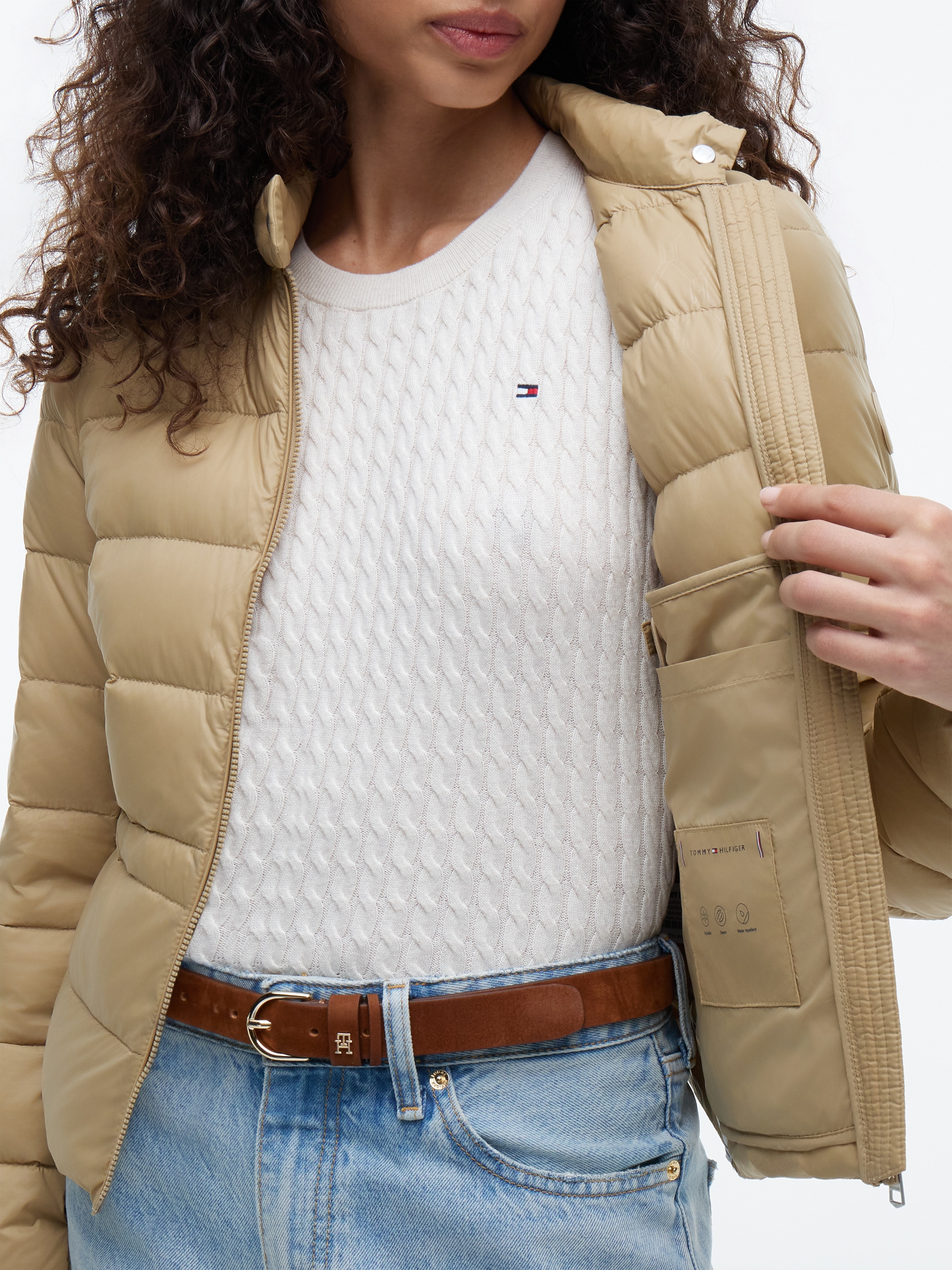 Tommy Hilfiger Daunenjacke »LW DOWN PACKABLE JACKET« ohne Kapuze aus pflegeleichter Kunstfaser, leichte Steppqualität