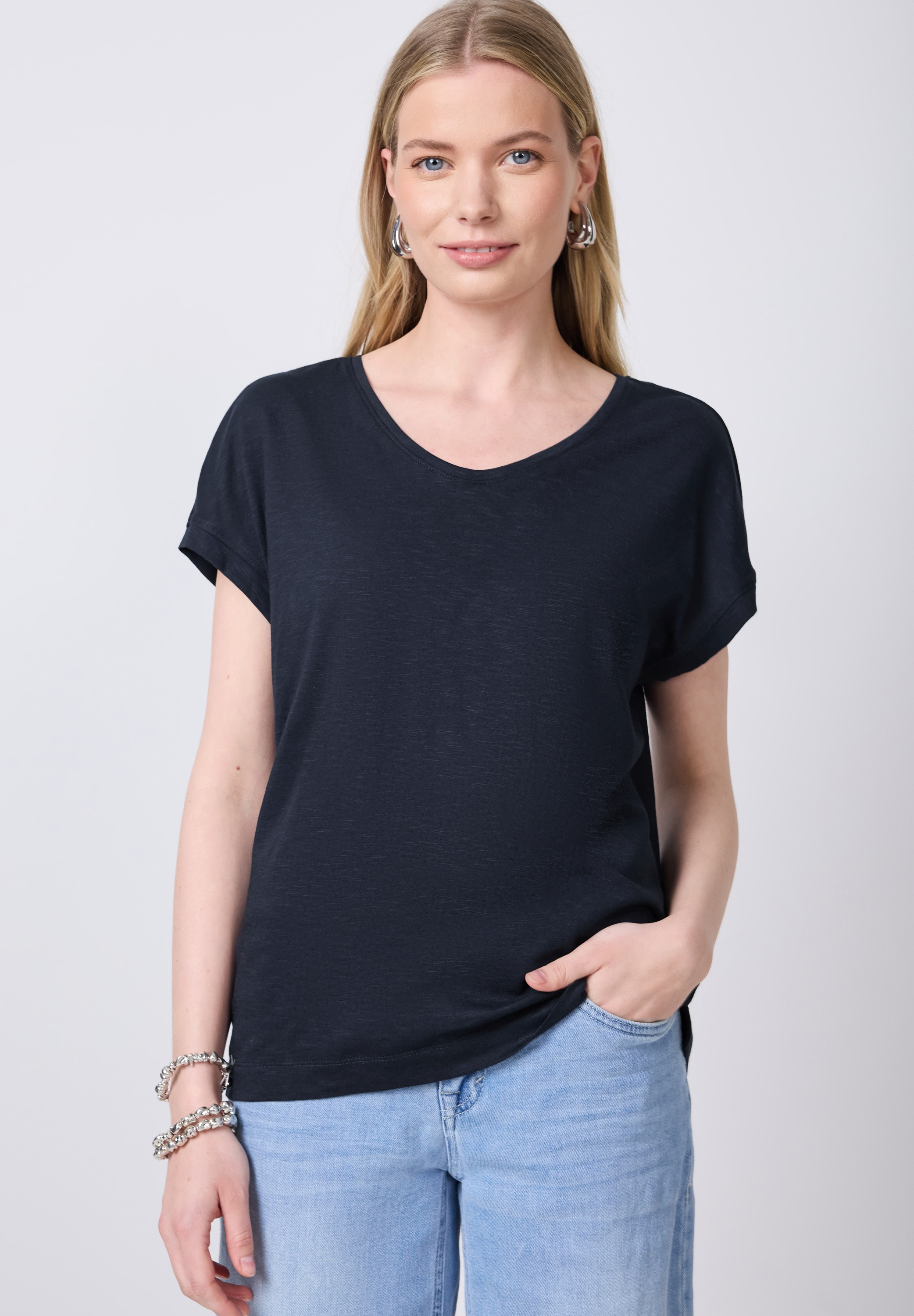 STREET ONE STUDIO V-Shirt, im soften Baumwoll-Mix günstig online kaufen