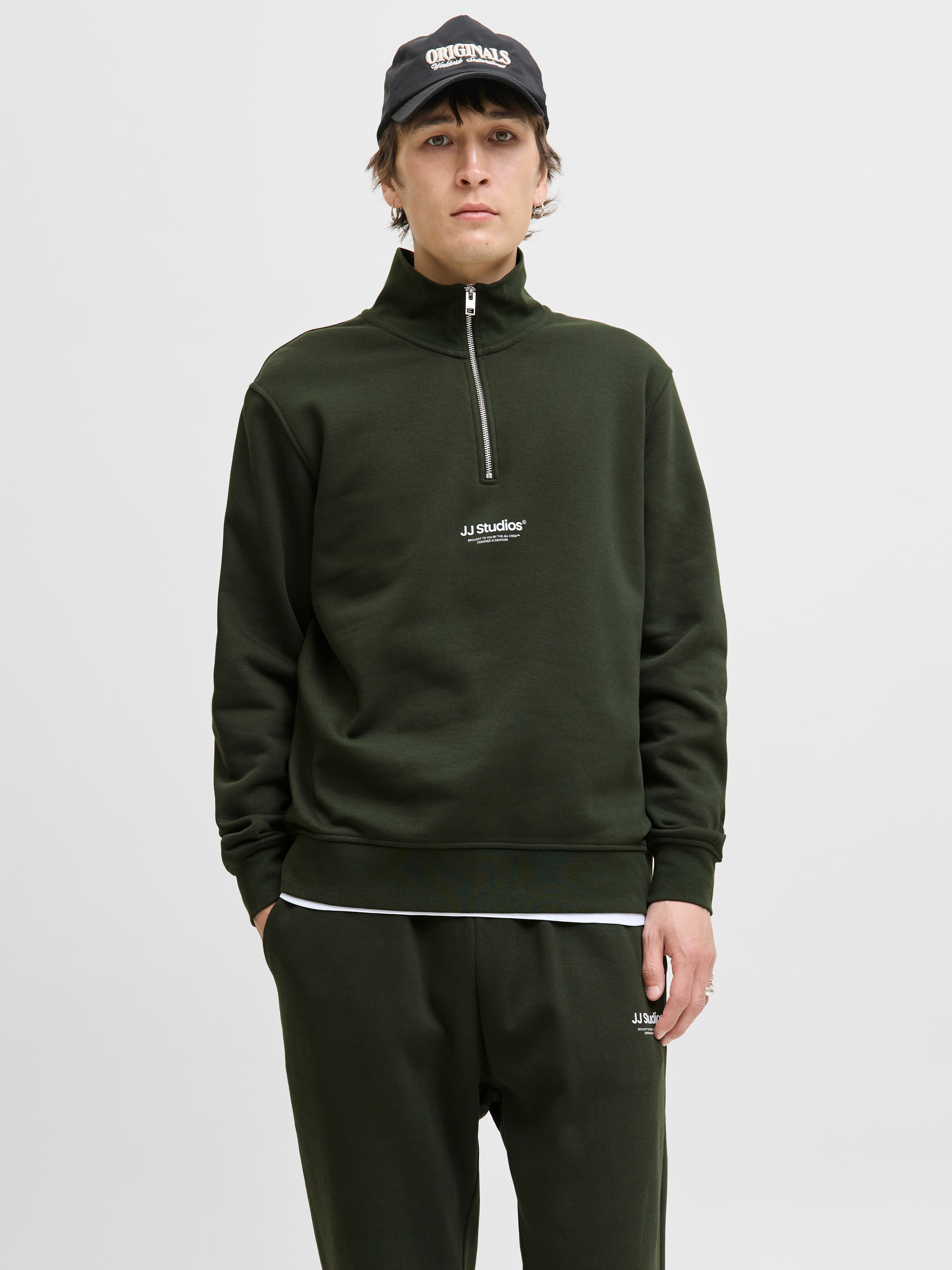 Jack & Jones Sweatshirt "JJESOHO SWEAT QUARTER ZIP HN NOOS", Baumwollmischung, relaxed fit