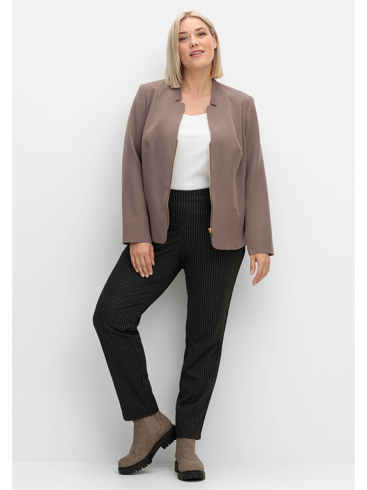 Sheego Jackenblazer »Große Größen«, mit Stehkragen und Kontrast-Zipper