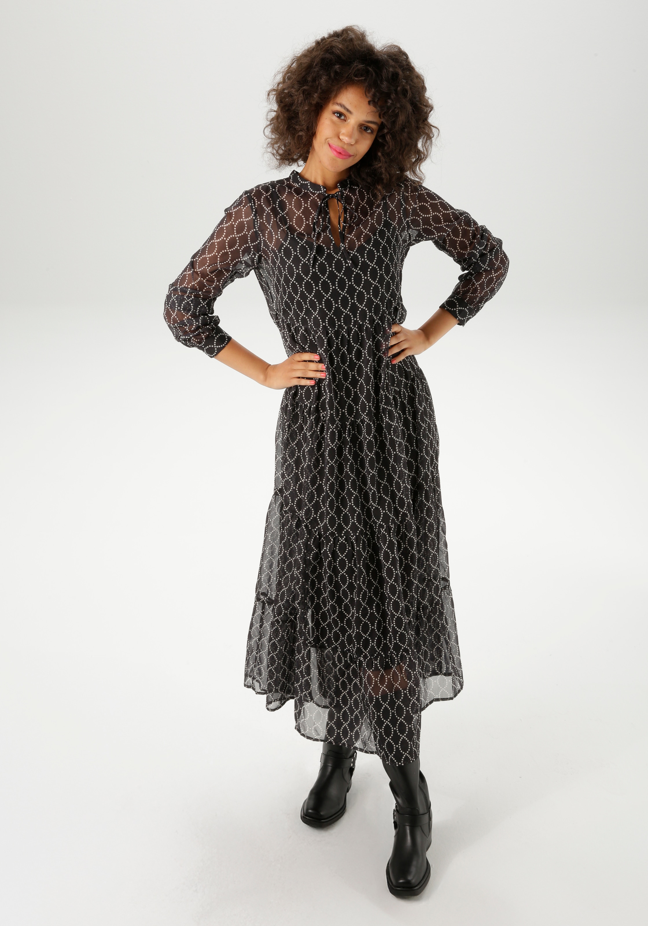 Aniston CASUAL Maxikleid mit Jersey-Unterkleid, mit interessantem Kettendru günstig online kaufen