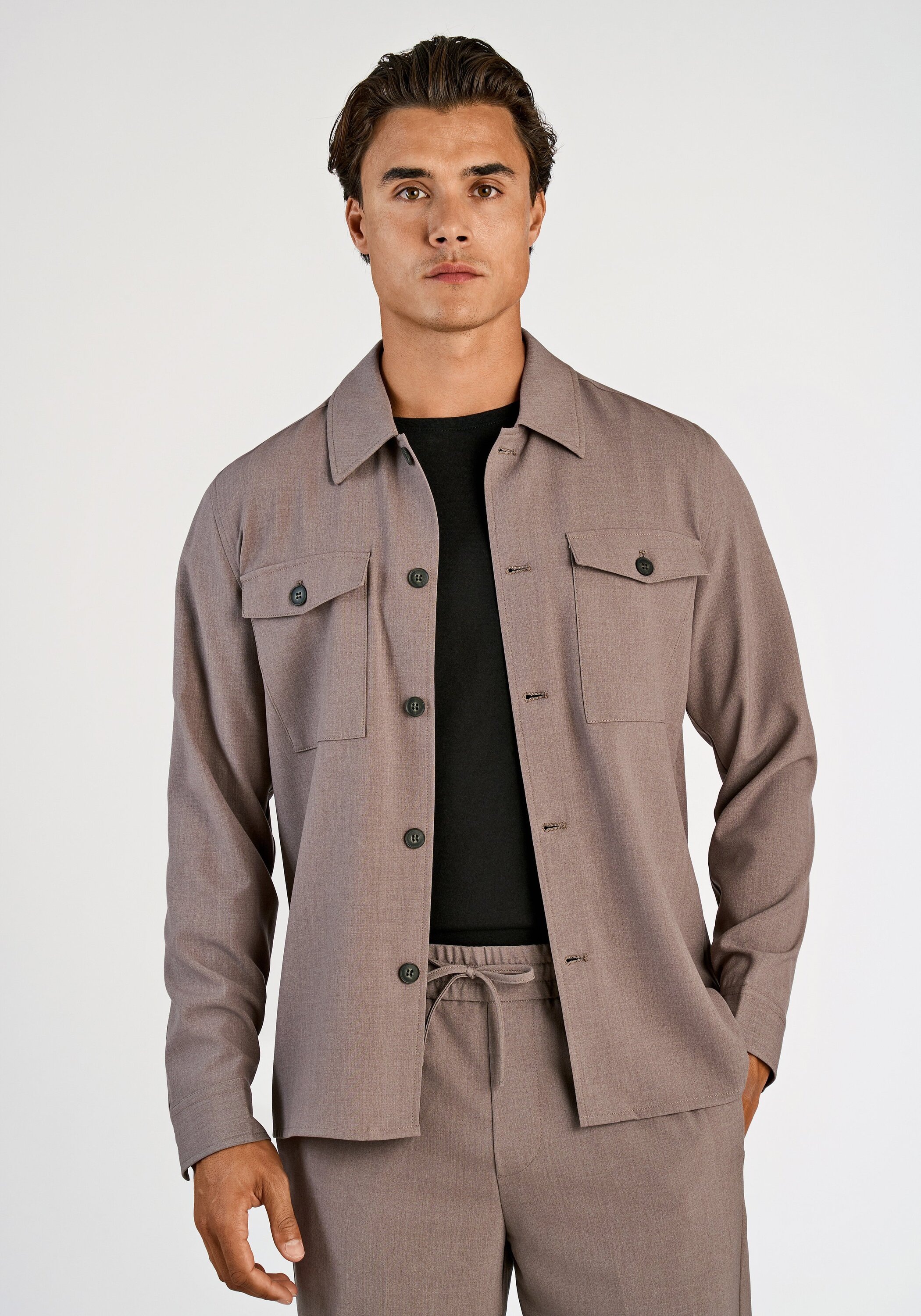 LINDBERGH Herren Outdoorhemd "Hemdjacke Relaxed Fit", braun, Gr. XL, Obermaterial: 65% Polyester, 31% Viskose, 4% Elasthan, Hemden