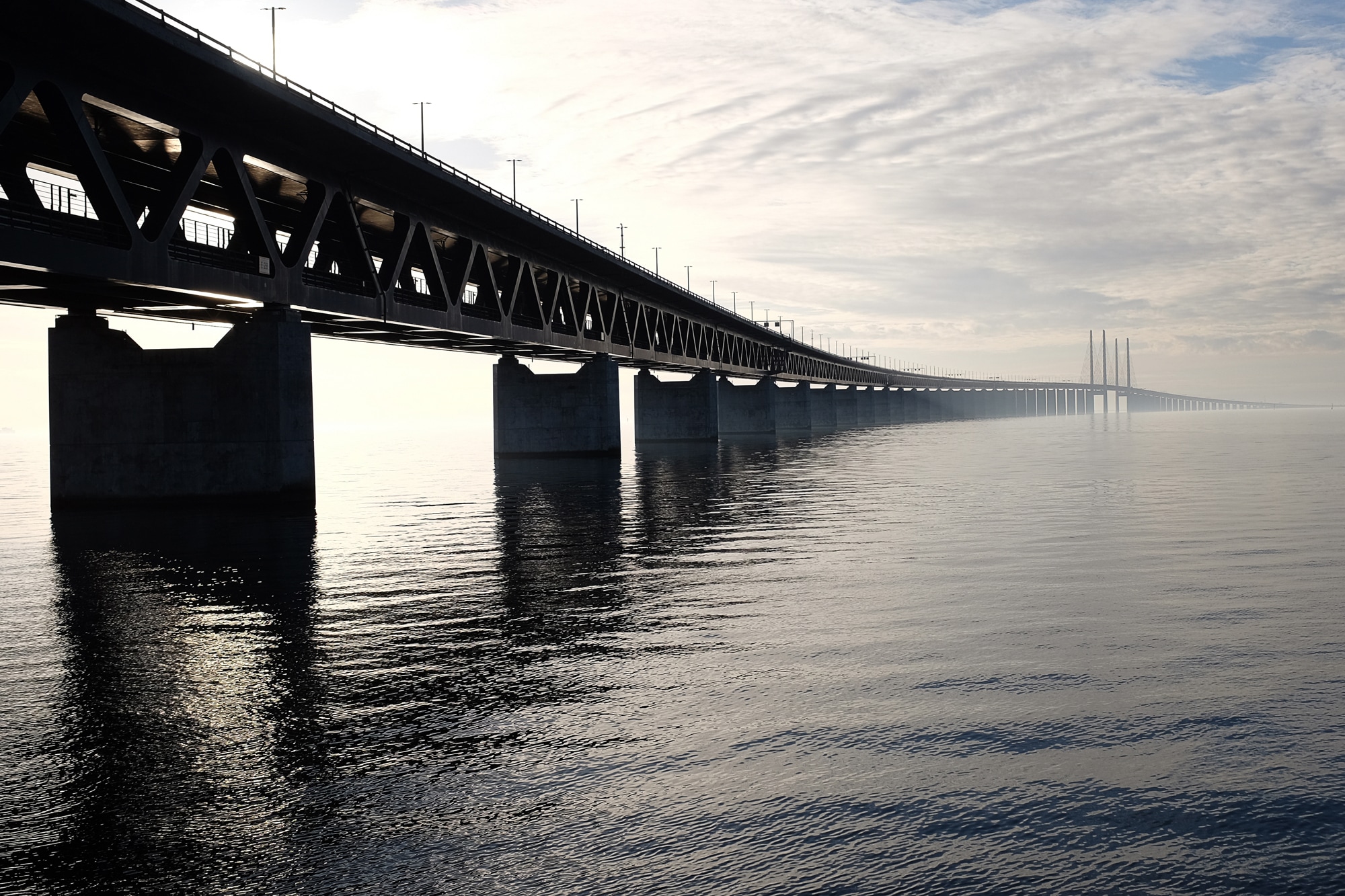 queence Leinwandbild "Marlon" Brücken  Foto  Kunst 1 Stk. tlg. Akustikbild günstig online kaufen