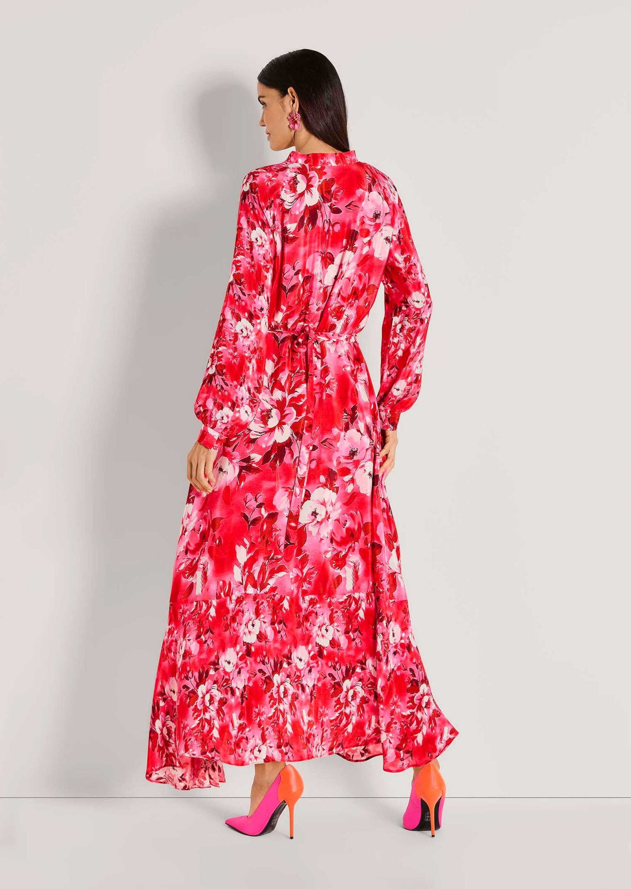 Druckkleid MADELEINE "Druckkleid Stretchkleid mit Blumenmuster", Damen, Gr. 48, N-Gr, bunt (korallenpink, multicolor), Obermaterial: 100% Viskose CV., Modern, figurumspielend, Kleider Druckkleid, Mit Bindeband am Ausschnitt 3