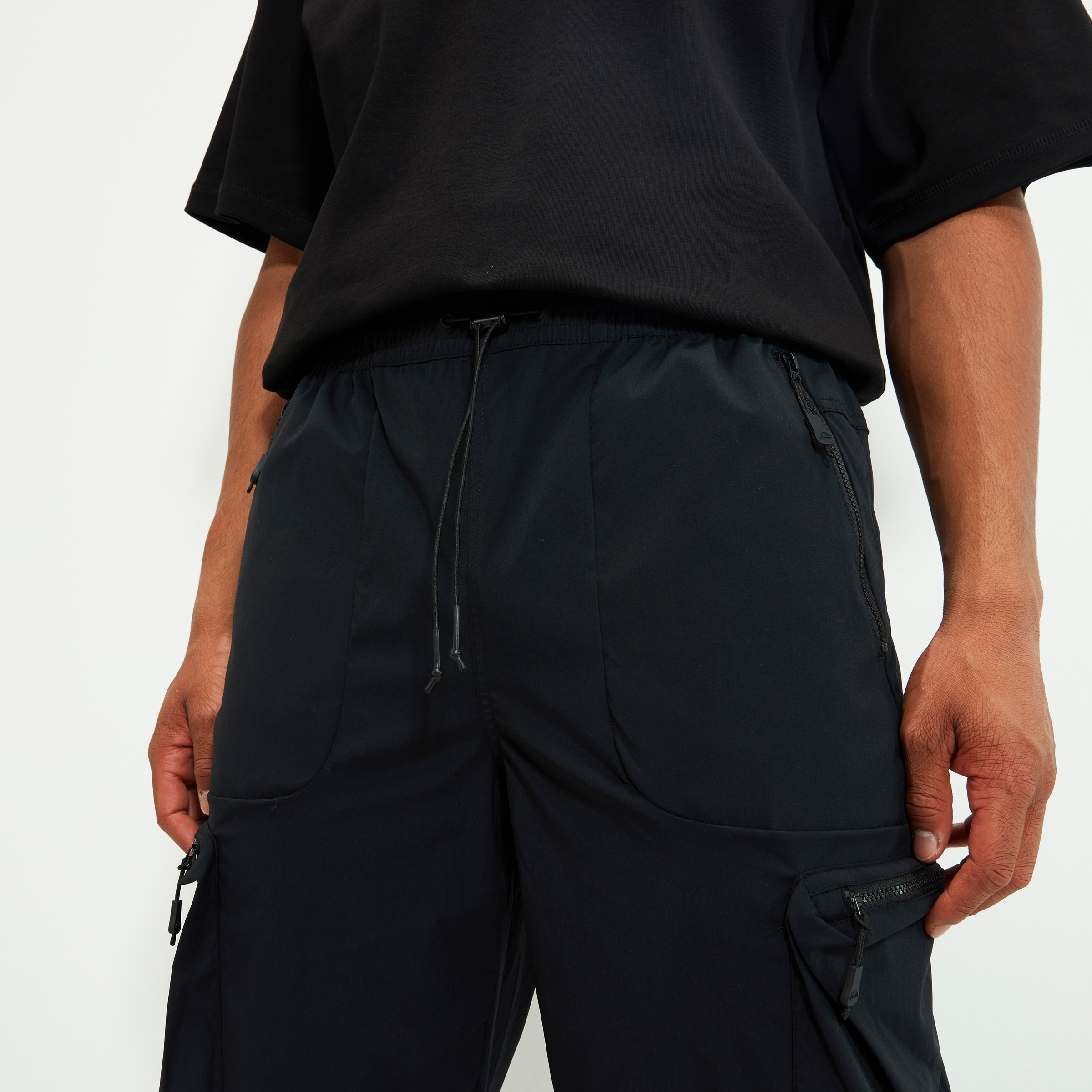 Cargohose ELLESSE "SQUADRON CARGO PANT", Herren, Gr. M, N-Gr, schwarz, Web, Obermaterial: 95% Polyamid, 5% Elasthan, unifarben, Hosen Cargohose 3
