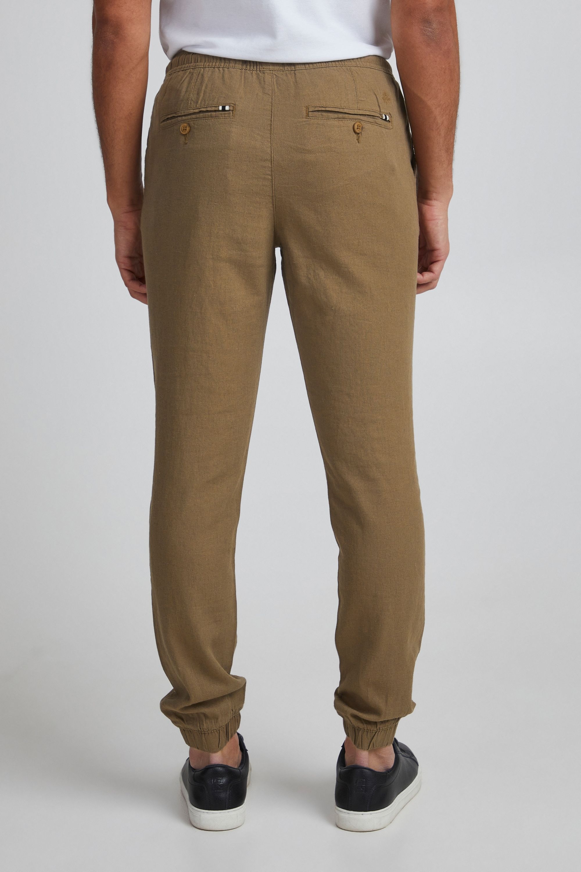 11 PROJECT Proeyvind Trousers Brown M 3