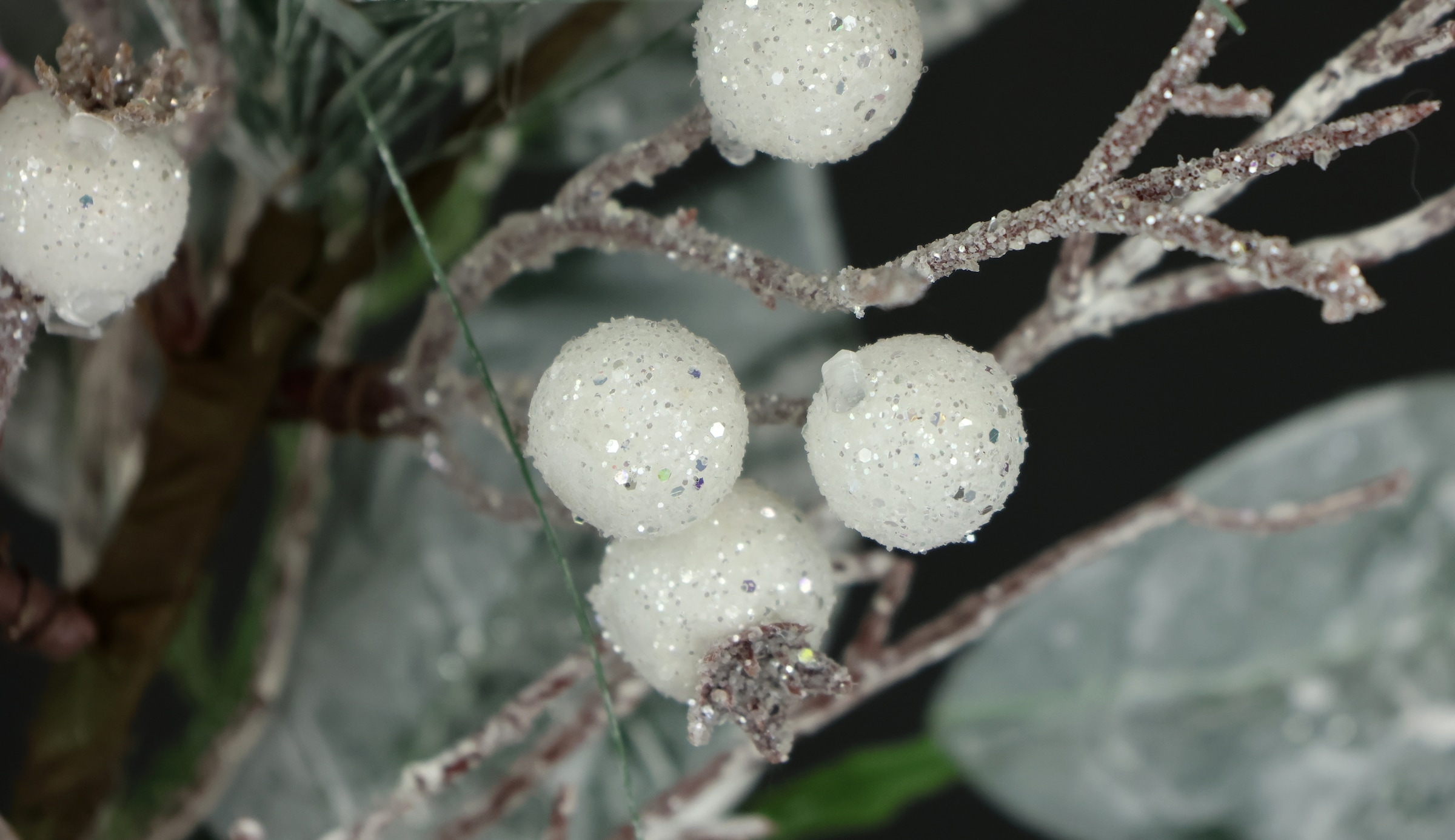 I.GE.A. Kunstzweig »Künstlicher Zweig Zapfen/Beeren/Tanne«, 3er Set Dekozweig Zweig Deko für Girlande Kranz Weihnachtsdeko