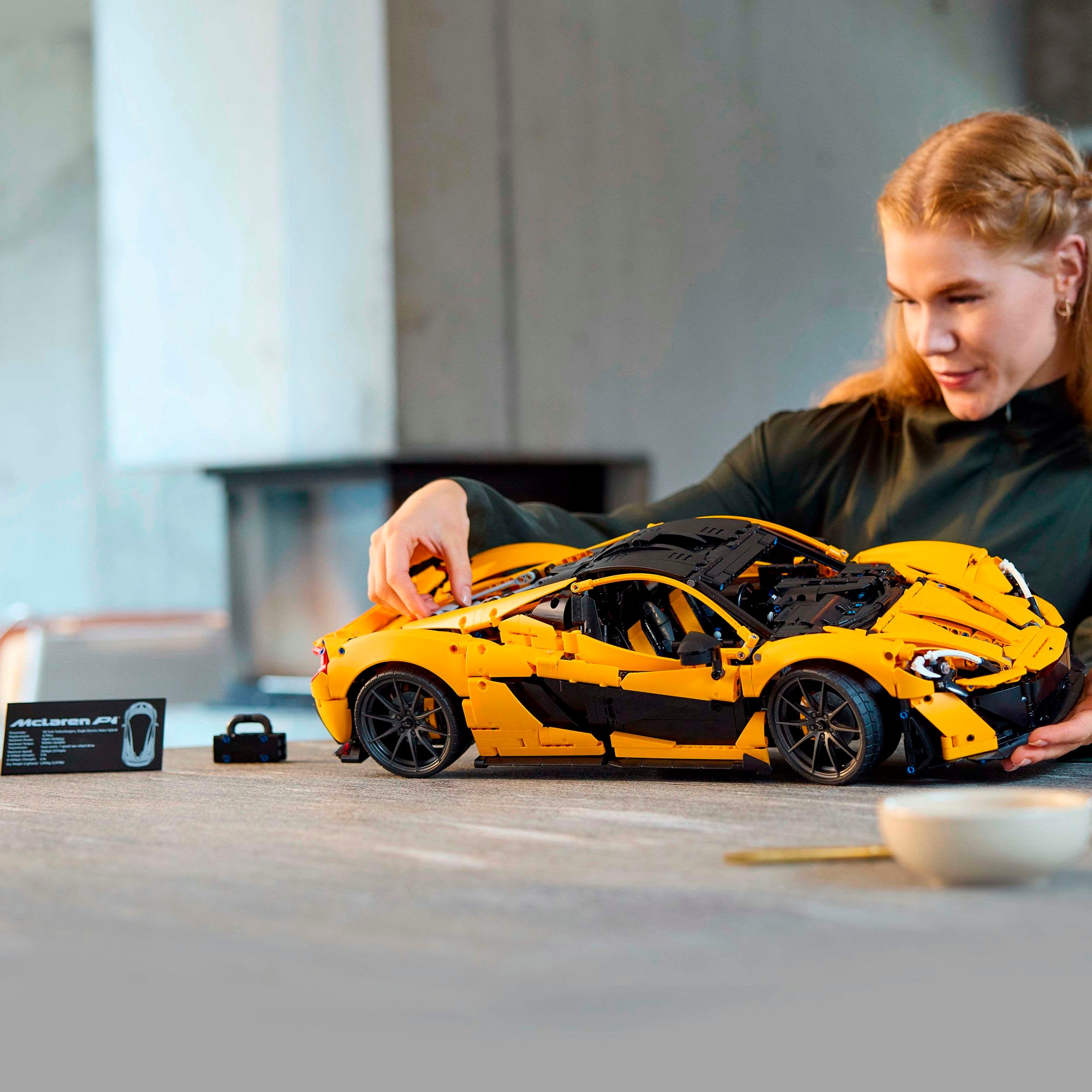 LEGO® Konstruktionsspielsteine »McLaren P1™ (42172), LEGO Technic«, (3893 St.), Made in Europe