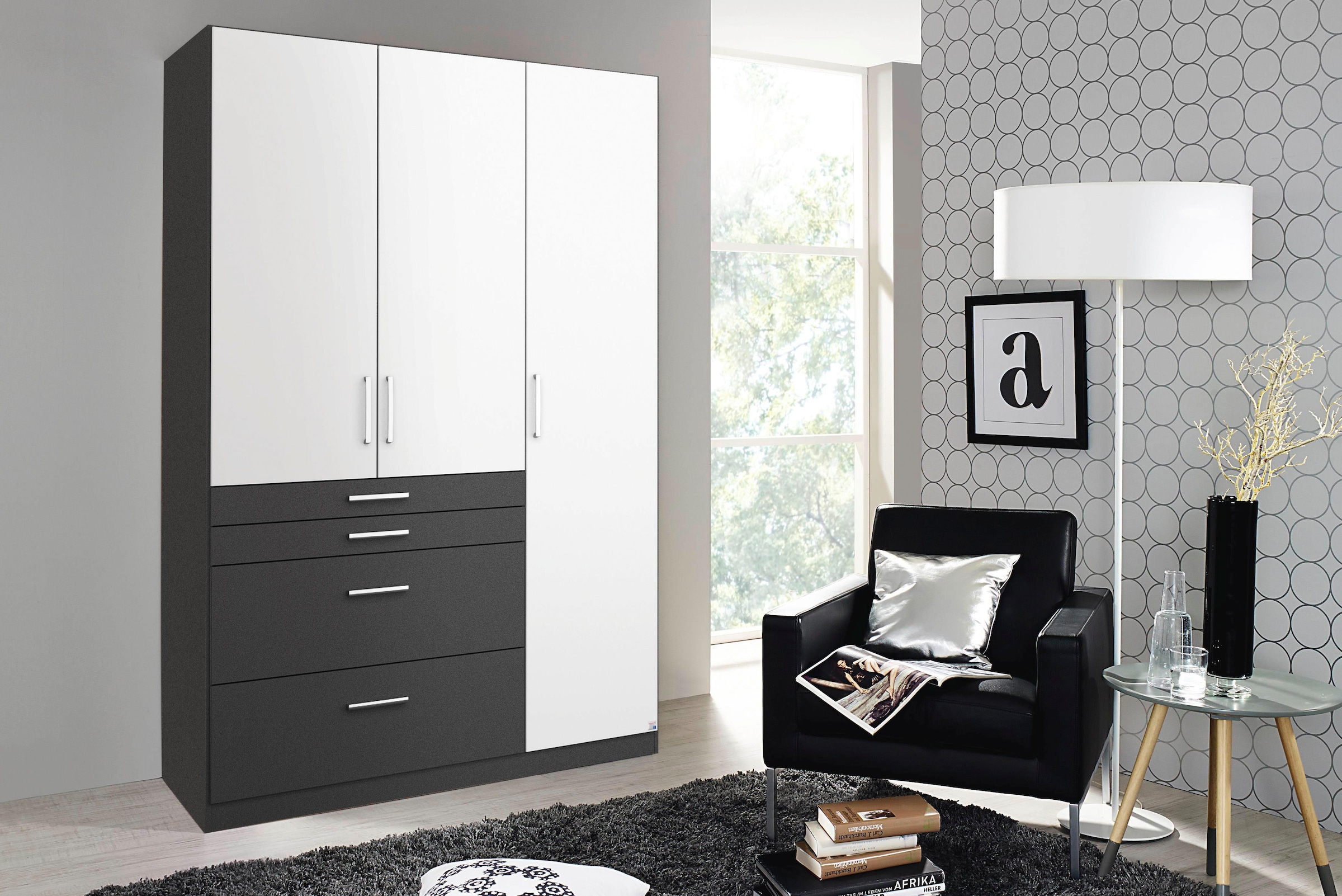 rauch Kleiderschrank »Harburg Drehtürenschrank Schlafzimmerschrank mit viel Stauraum« Bestseller Schrank Garderobe im Schlafzimmer