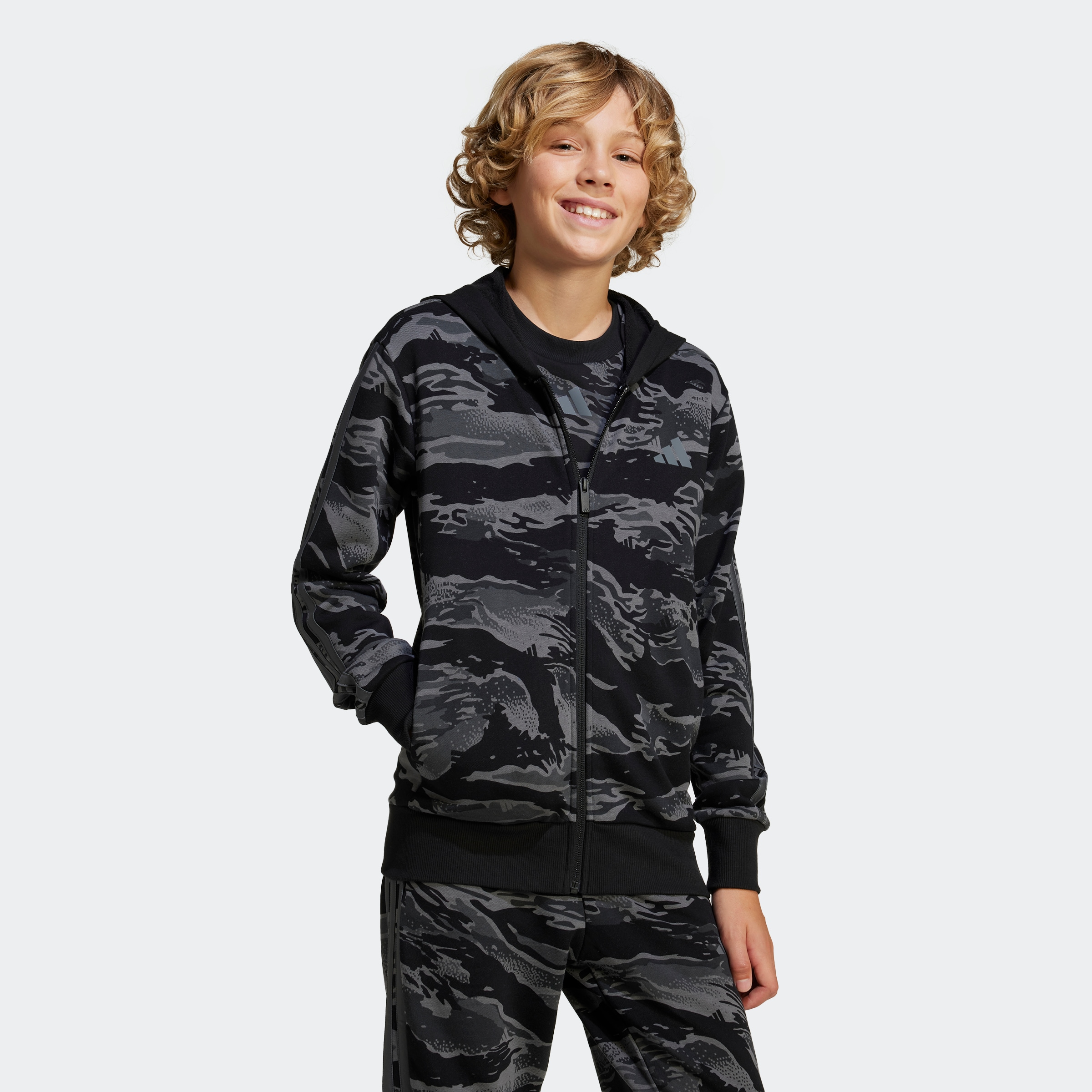 adidas Sportswear Kapuzensweatshirt »J CAMO FZ HD«