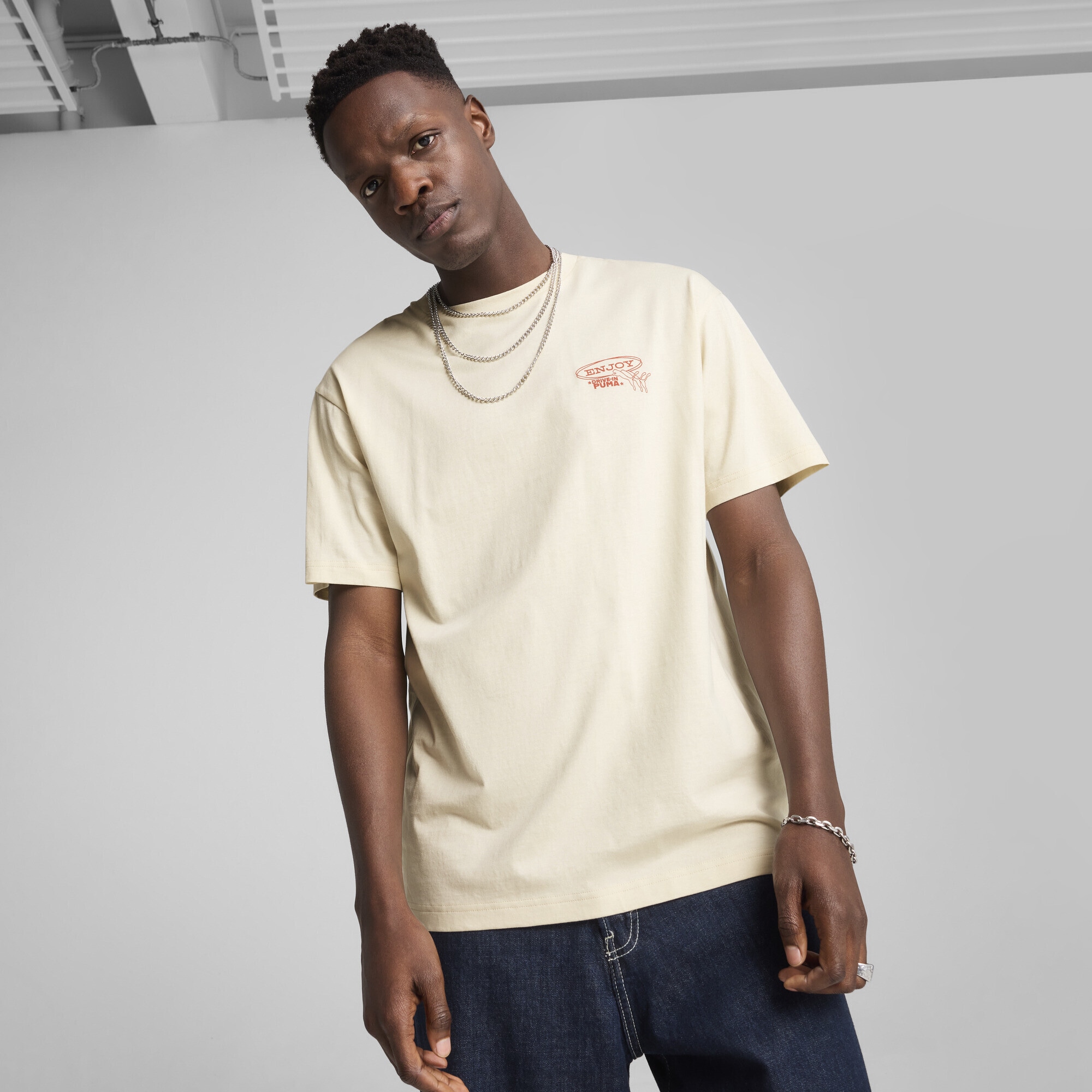 PUMA T-Shirt »GRAPHICS PUMA Drive-In Relaxed T-Shirt Herren«
