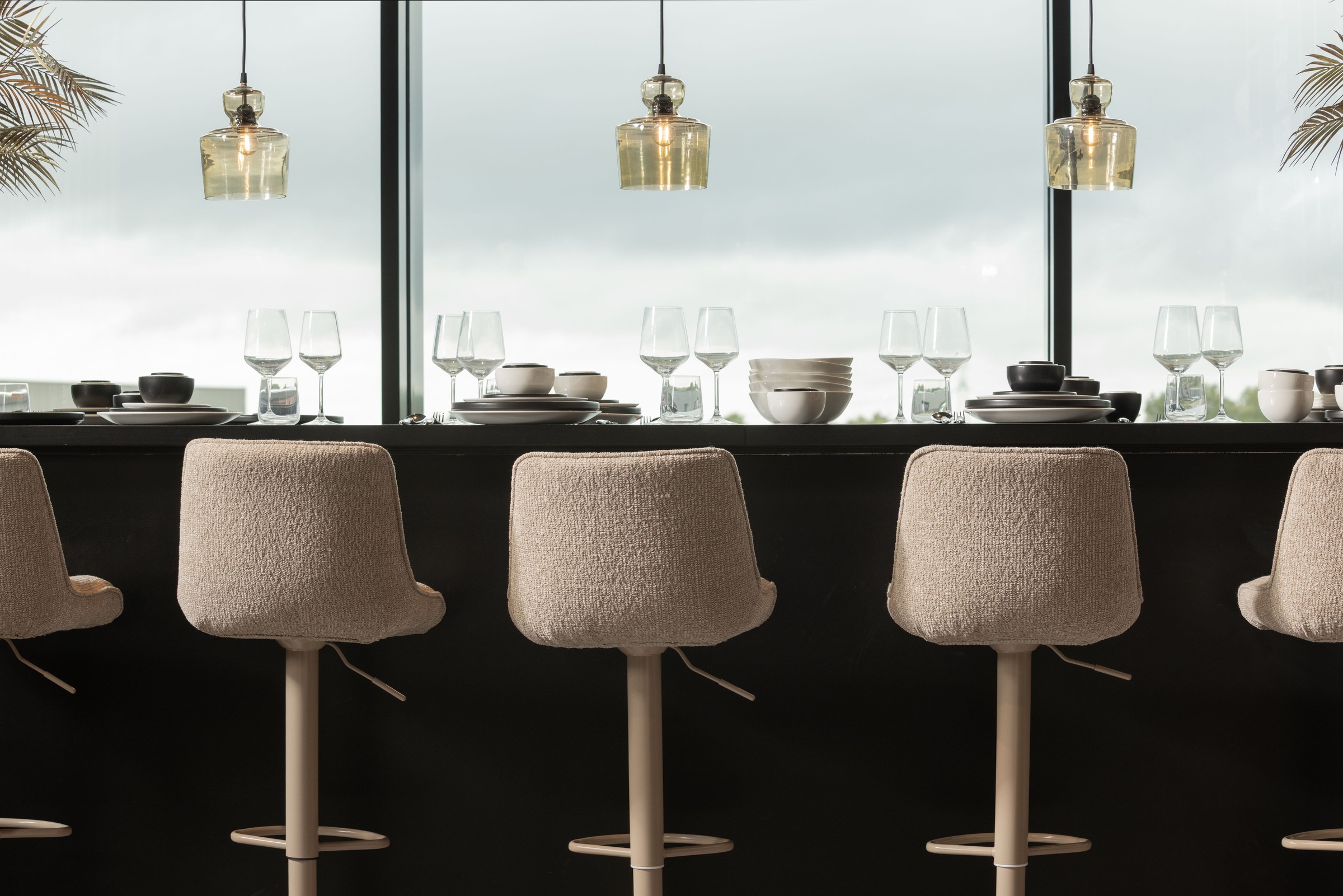 WOOOD Barhocker »Marten höhenverstellbar und drehbar mit Metallgestell 45 x 50 x 110 cm« Gewebter Bezug, Sehr hohe Verschleißfestigkeit, Tragkraft 120 kg