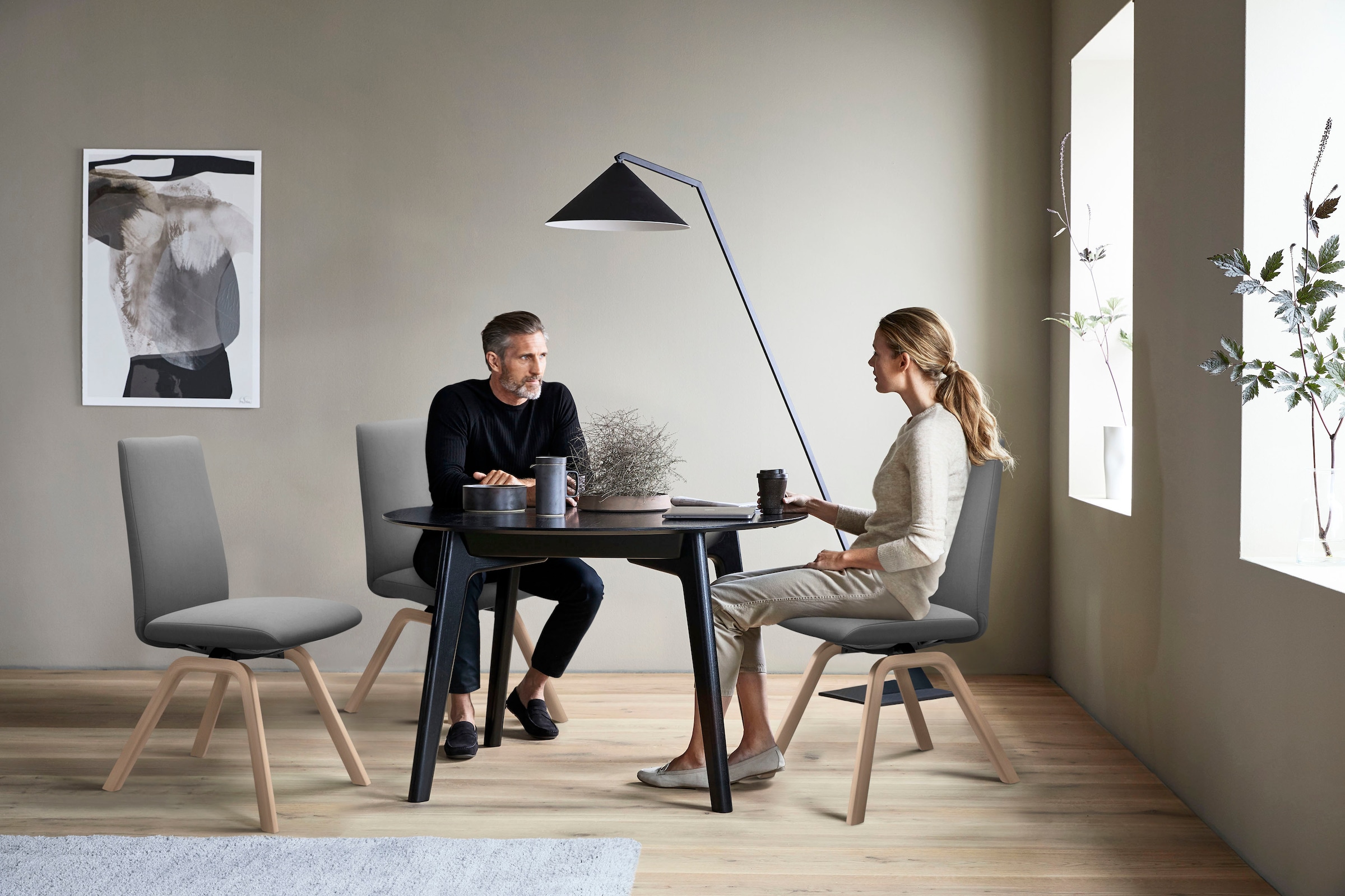 Stressless® Polsterstuhl »Laurel«, Microfaser DINAMICA, Low Back, Größe L, mit schräggestellten Beinen in Schwarz