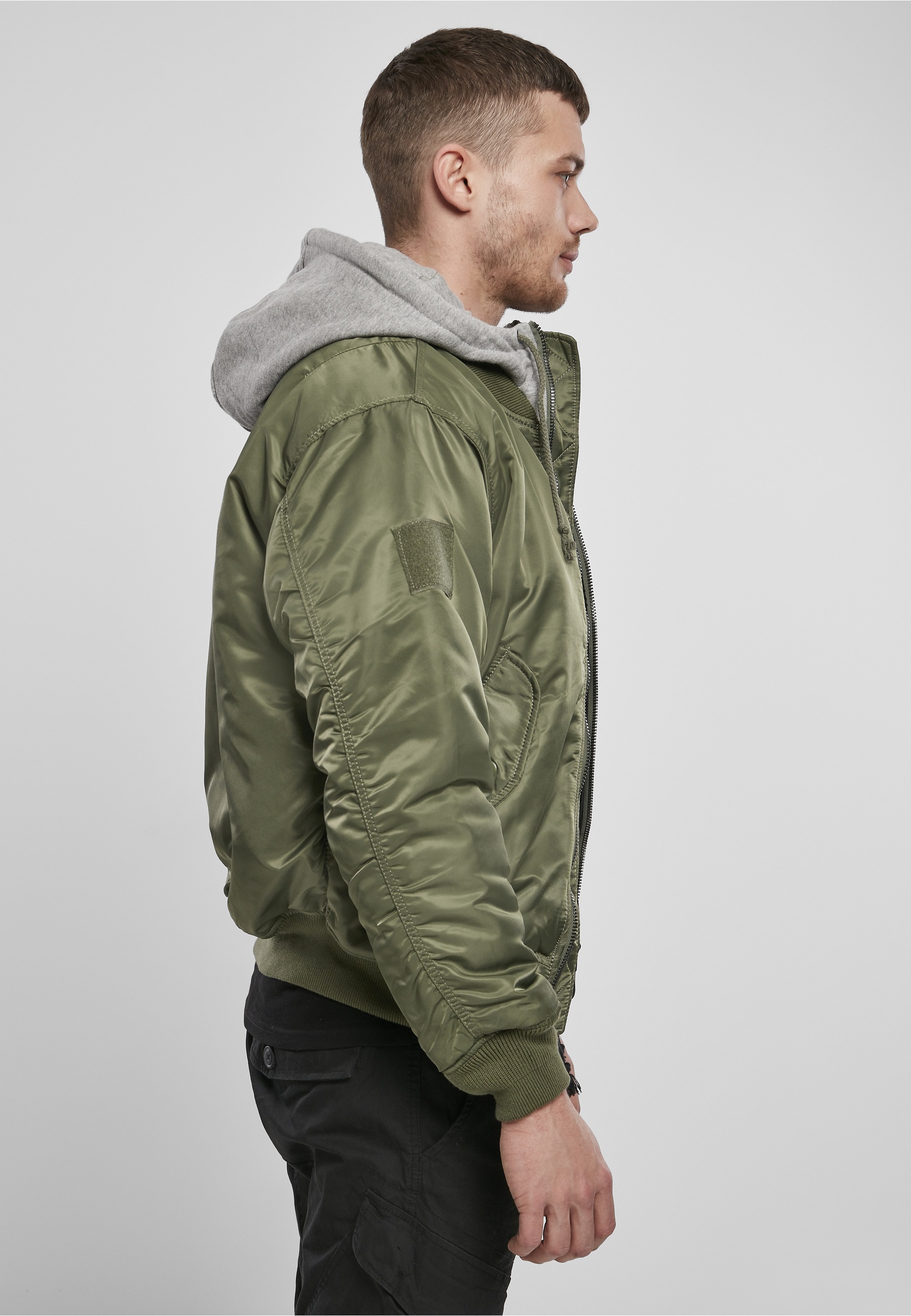 Brandit Anorak »Brandit Herren Hooded MA1 Bomber Jacket« 1 Stk. tlg. mit Kapuze