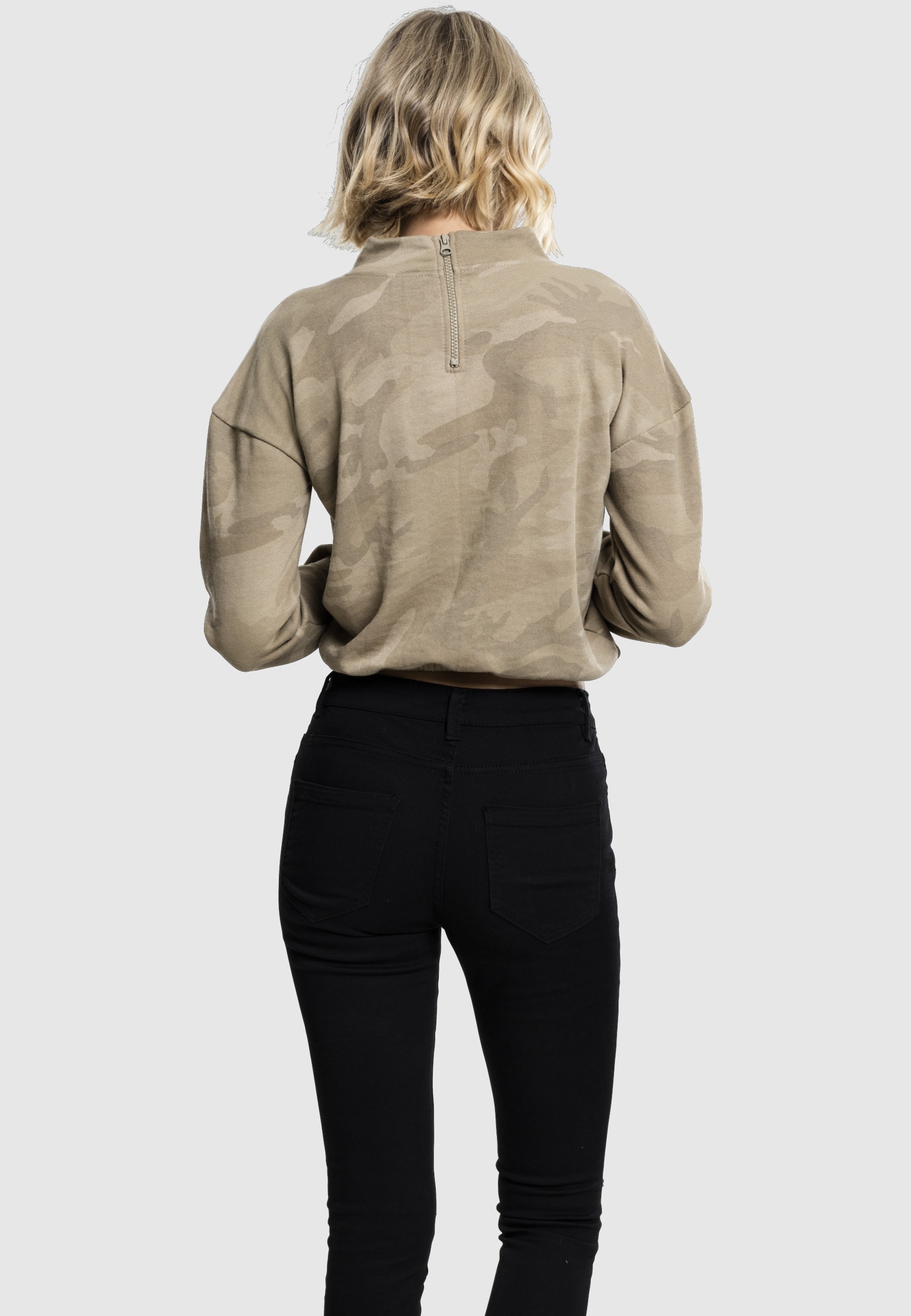 URBAN CLASSICS Sweatshirt »Urban Classics Damen Ladies Camo Turtleneck Crew«, 1 Stk.
