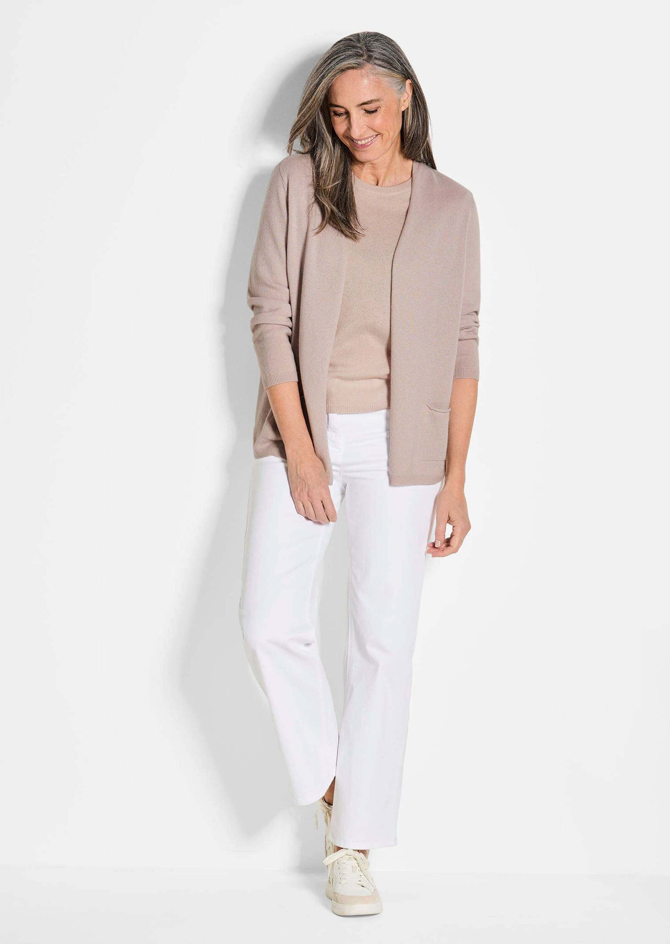 GOLDNER Strickjacke »Kurzgröße Cardigan in langer offener Form« Aufwendig in Form gestrickt