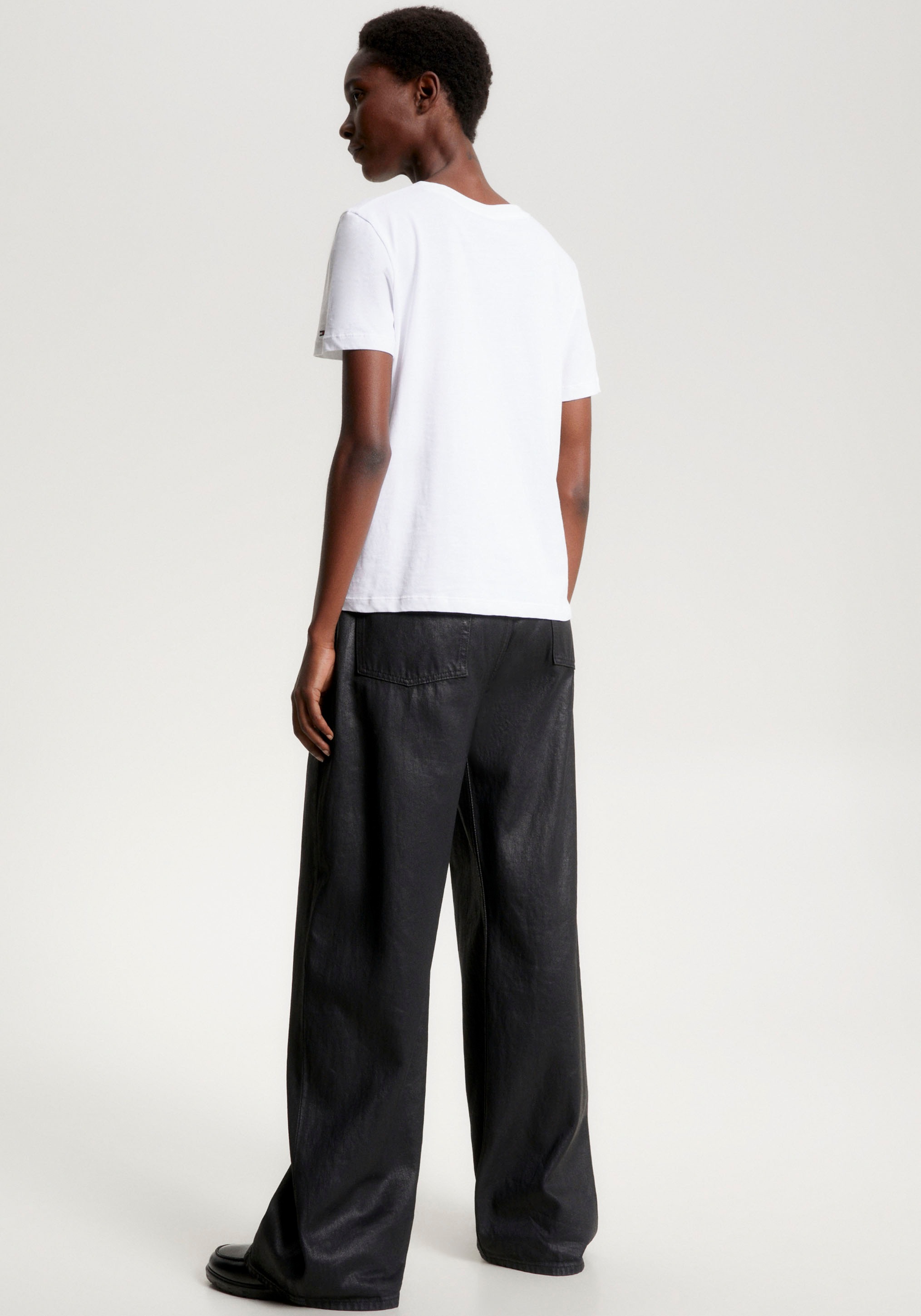 Tommy Hilfiger T-Shirt »REG CORP LOGO C-NK mit Logoschriftzug und Stickerei«, meliert, casual, regular fit, Baumwolle, Rundhals