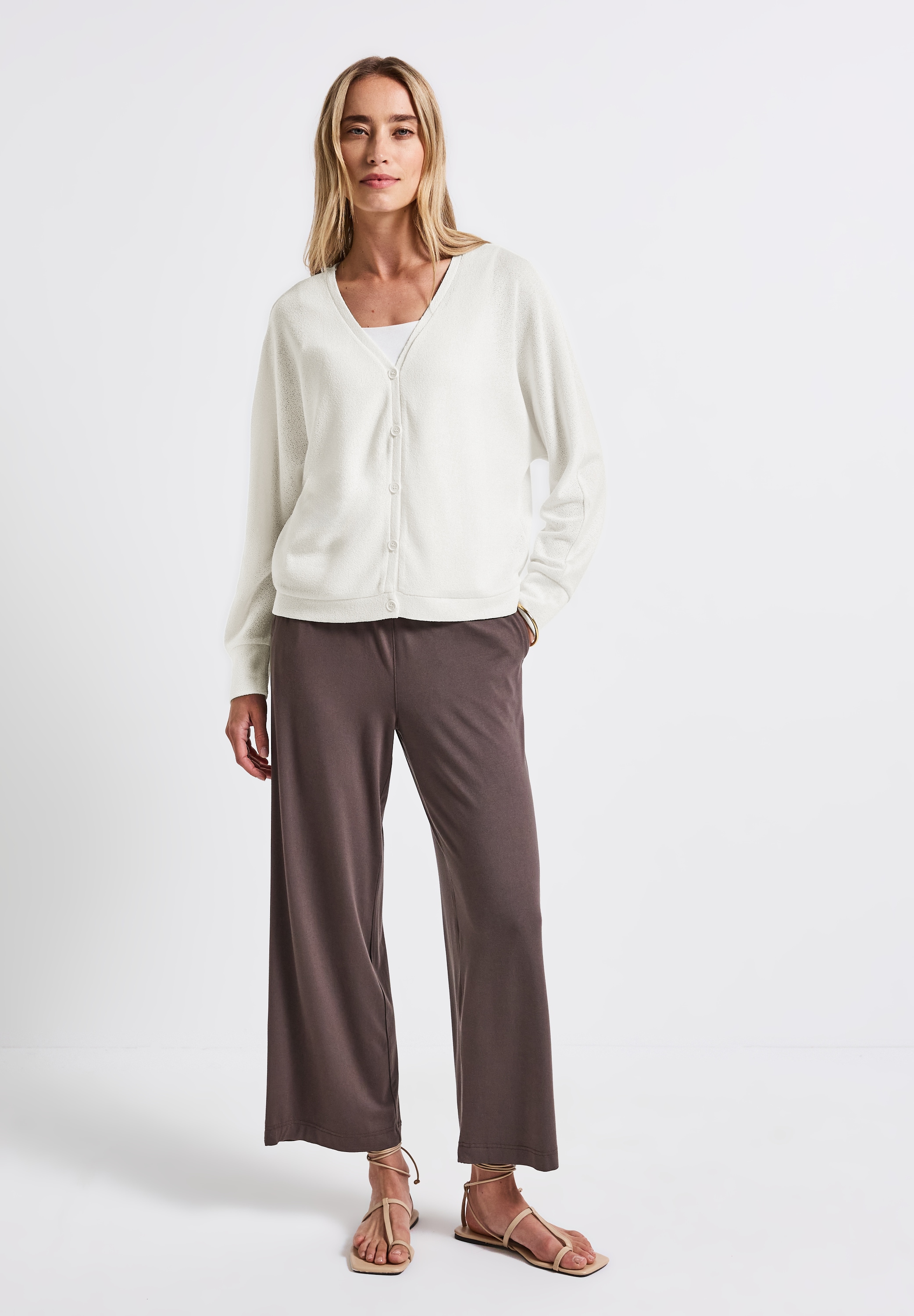 STREET ONE Strickjacke, mit V-Ausschnitt