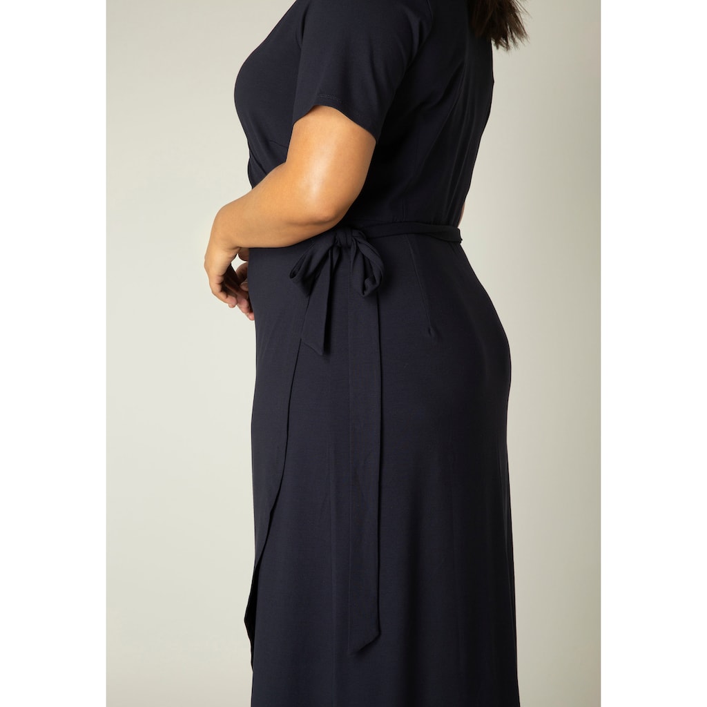 Base Level Curvy Wickelkleid »Abbie«