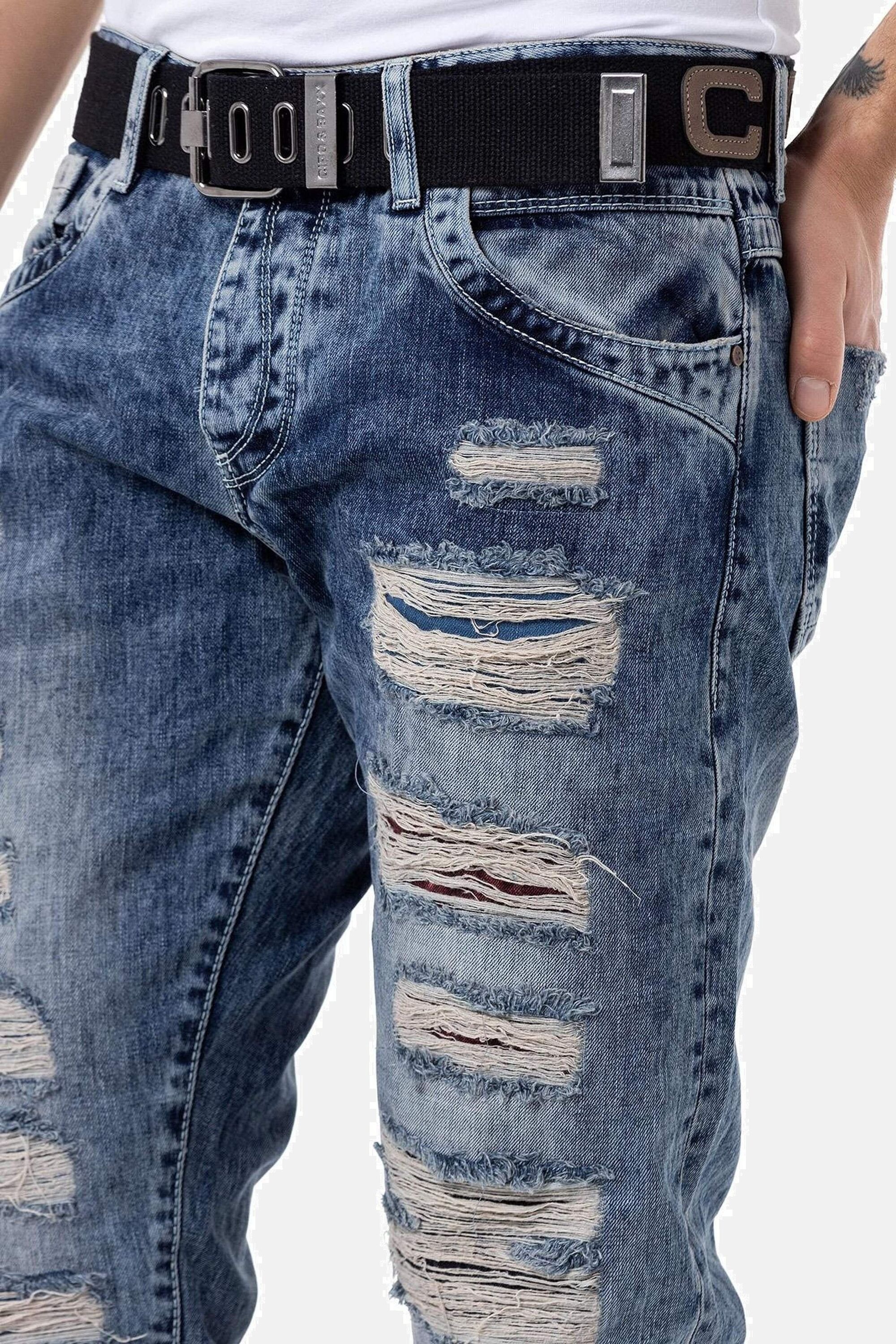 Cipo & Baxx 5-Pocket-Jeans »Jeans«, in Loose-Fit, CD-131