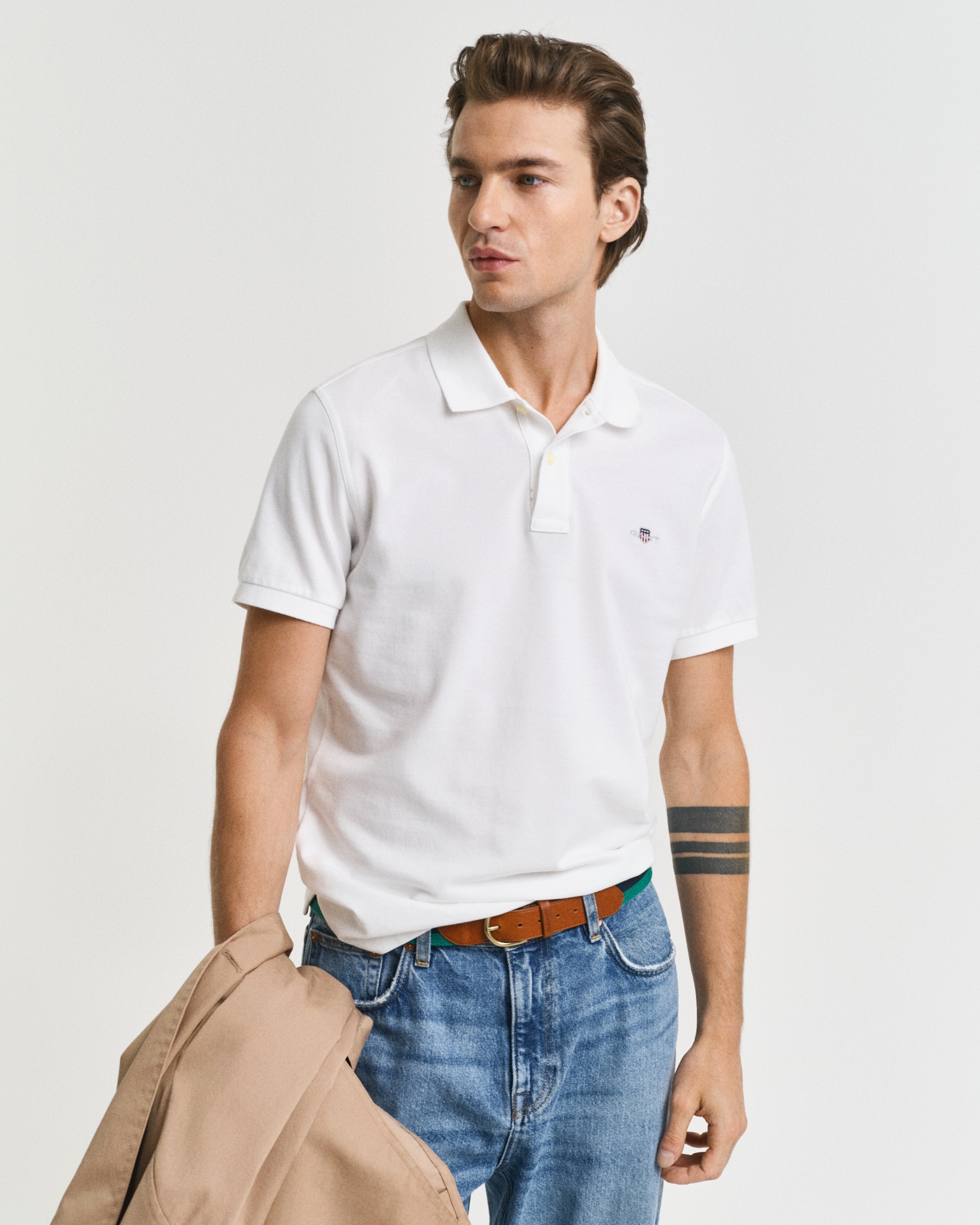 Gant "SLIM SHIELD SS PIQUE POLO" mit Logostickerei auf der Brust