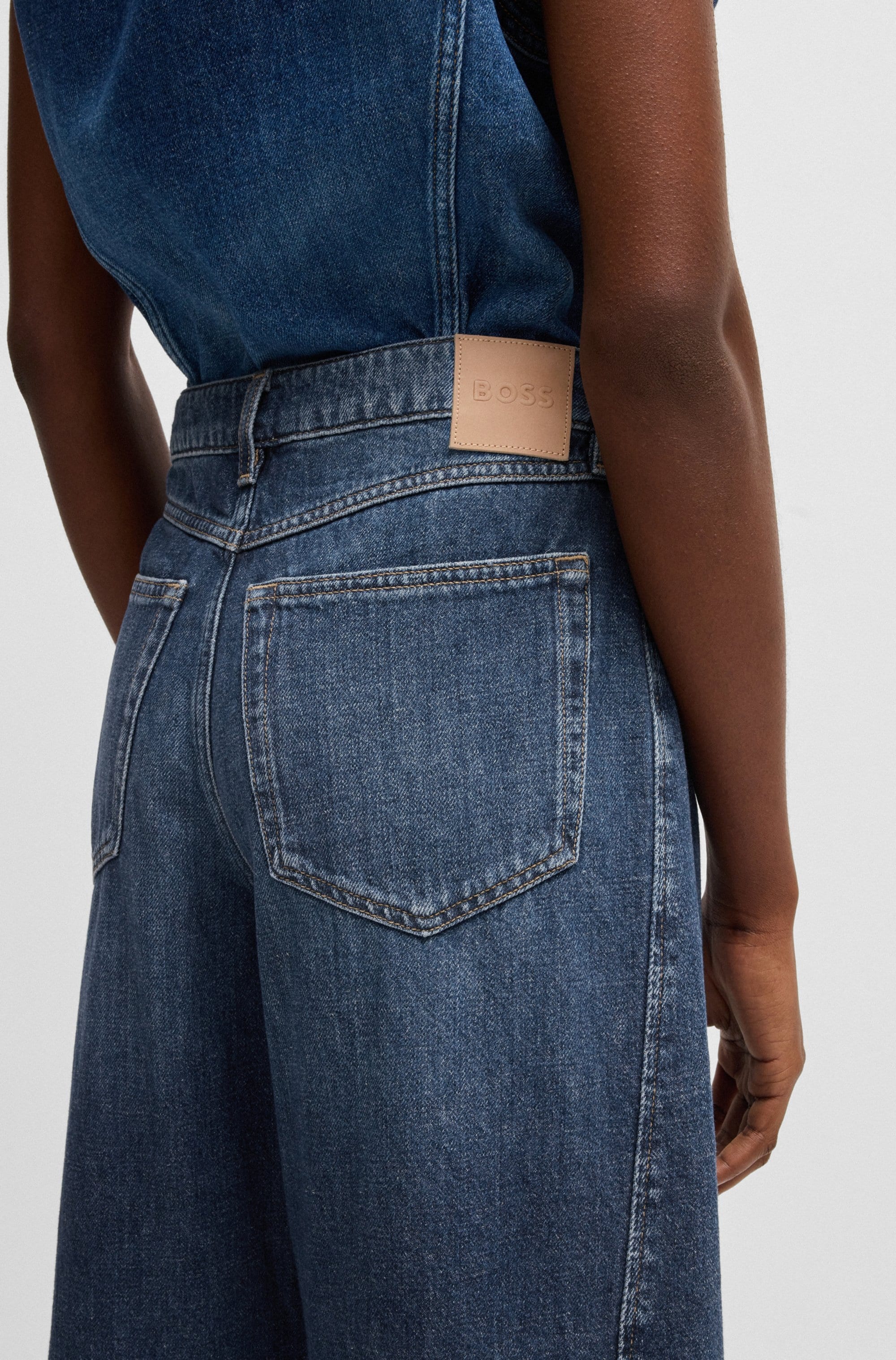BOSS ORANGE Weite Jeans »Baloon High Rise Premium Damenmode«, (BOSS ORANGE DENIM), mit BOSS-Badge