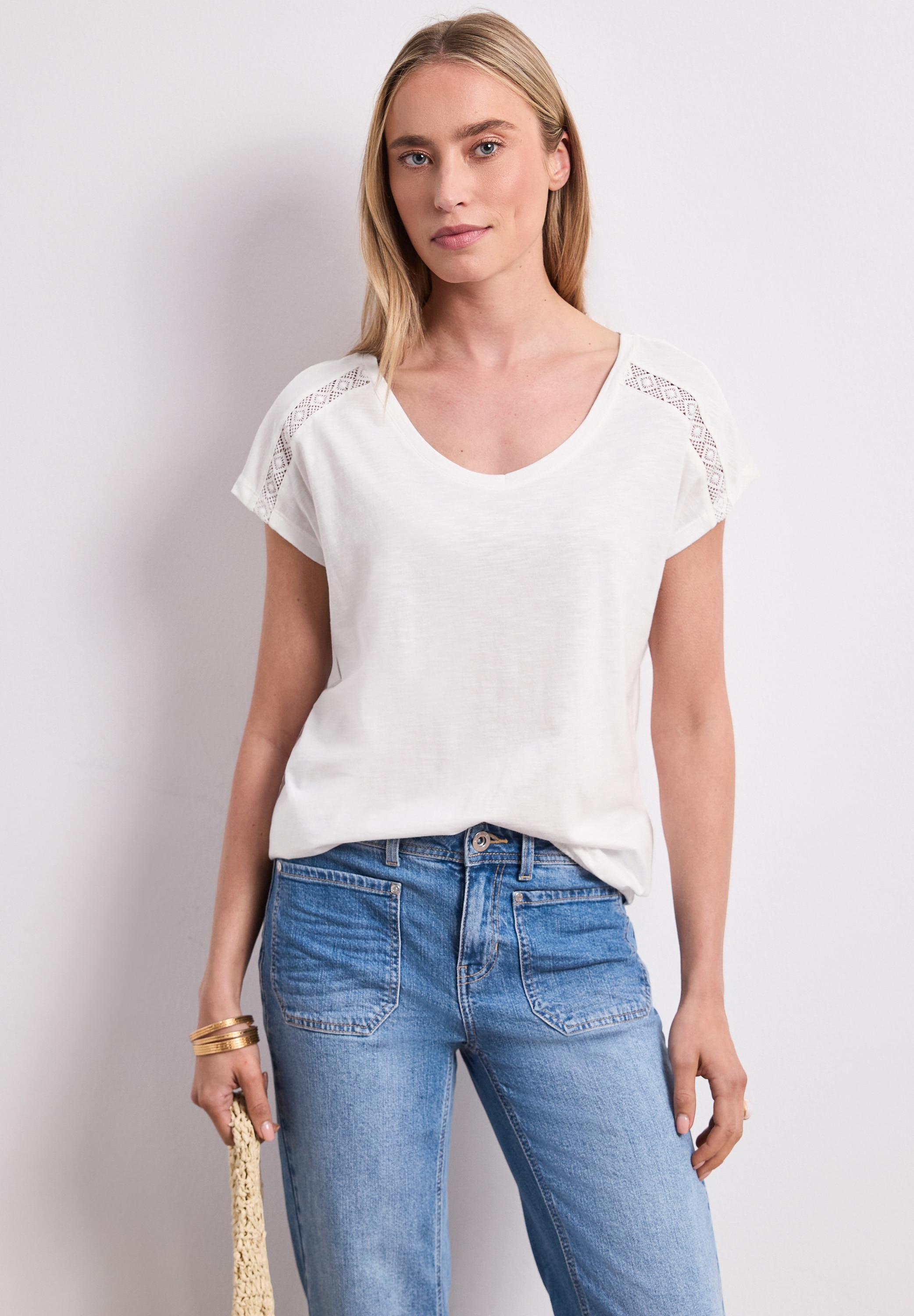 STREET ONE T-Shirt mit abgerundetem V-Ausschnitt