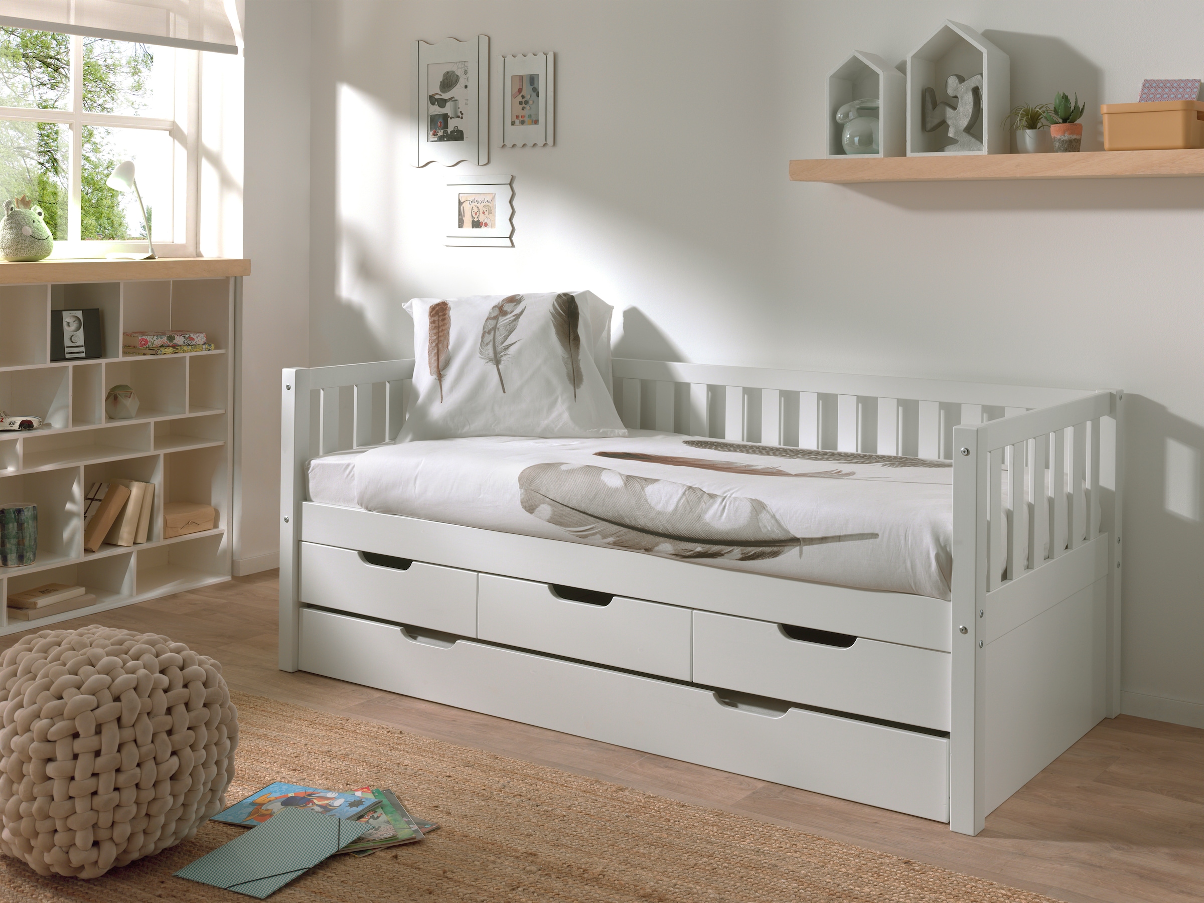 Vipack Einzelbett, (Made in Europe), Sprossenumrandung, Liegefläche 90x200 cm, in Milky Pine oder Weiß