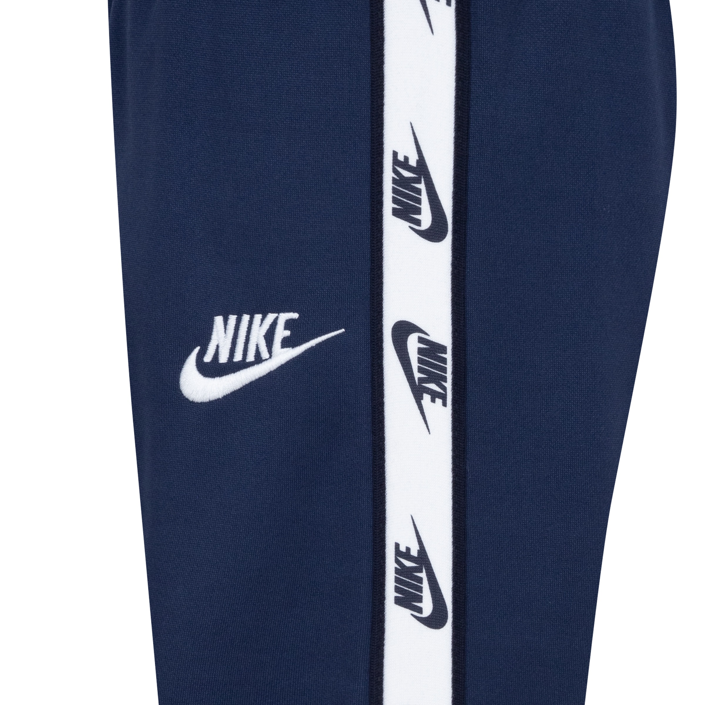 Nike Sportswear Trainingsanzug »NKN FULL ZIP SET WITH LOGO TAP« 2 tlg. zweiteiliges Set, für Kinder, aus Polyester