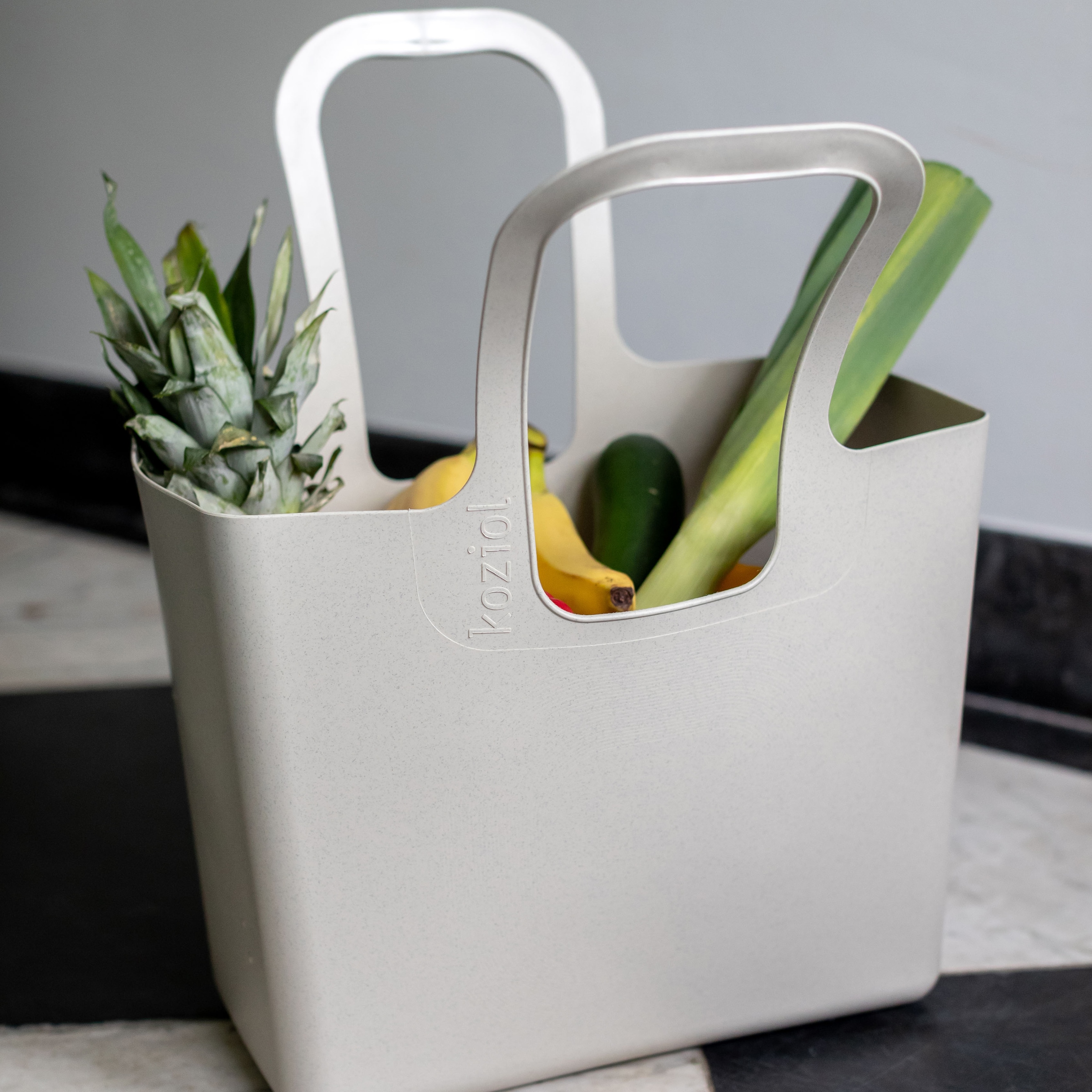 KOZIOL Henkeltasche »XL«, (1 tlg.), 100%recycelbar,100%made in Germany,CO² neutrale Produktion,melaminfrei
