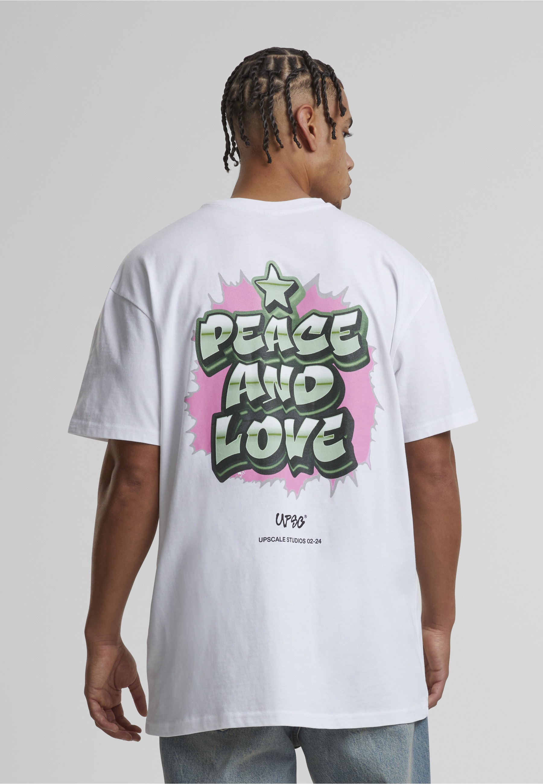 Upscale by Mister Tee T-Shirt »Upscale by Mister Tee Peace&Love Heavy Oversize Tee« 1 Stk.