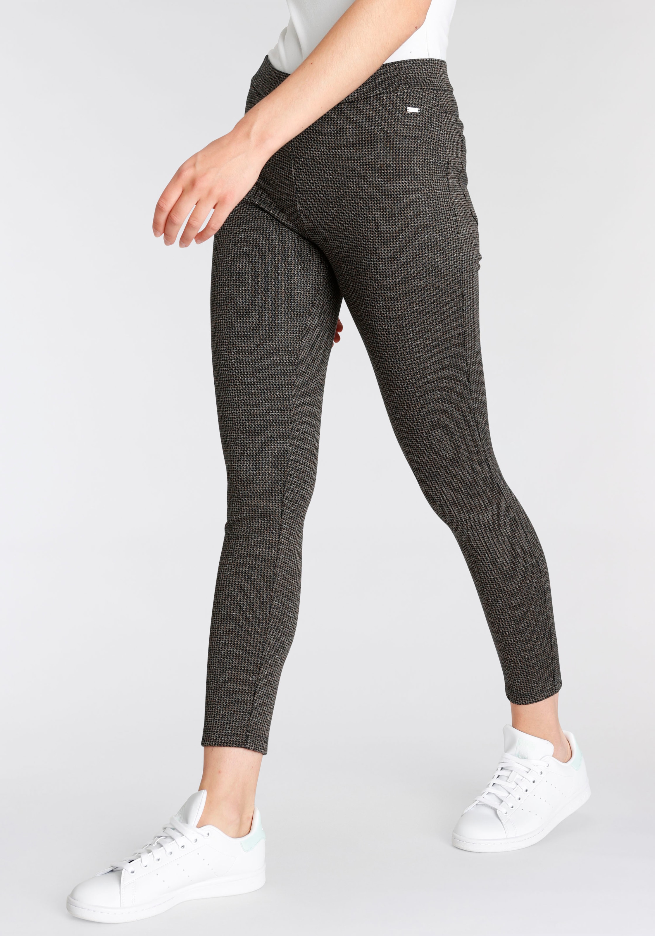 LASCANA Leggings, mit Ajour Karomuster